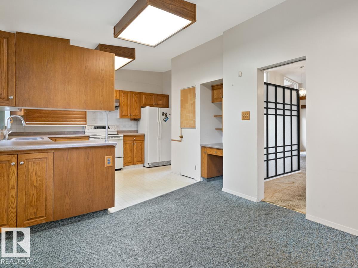 Photo 19 at 7404 Rowland Road NW, Forest Heights, Edmonton