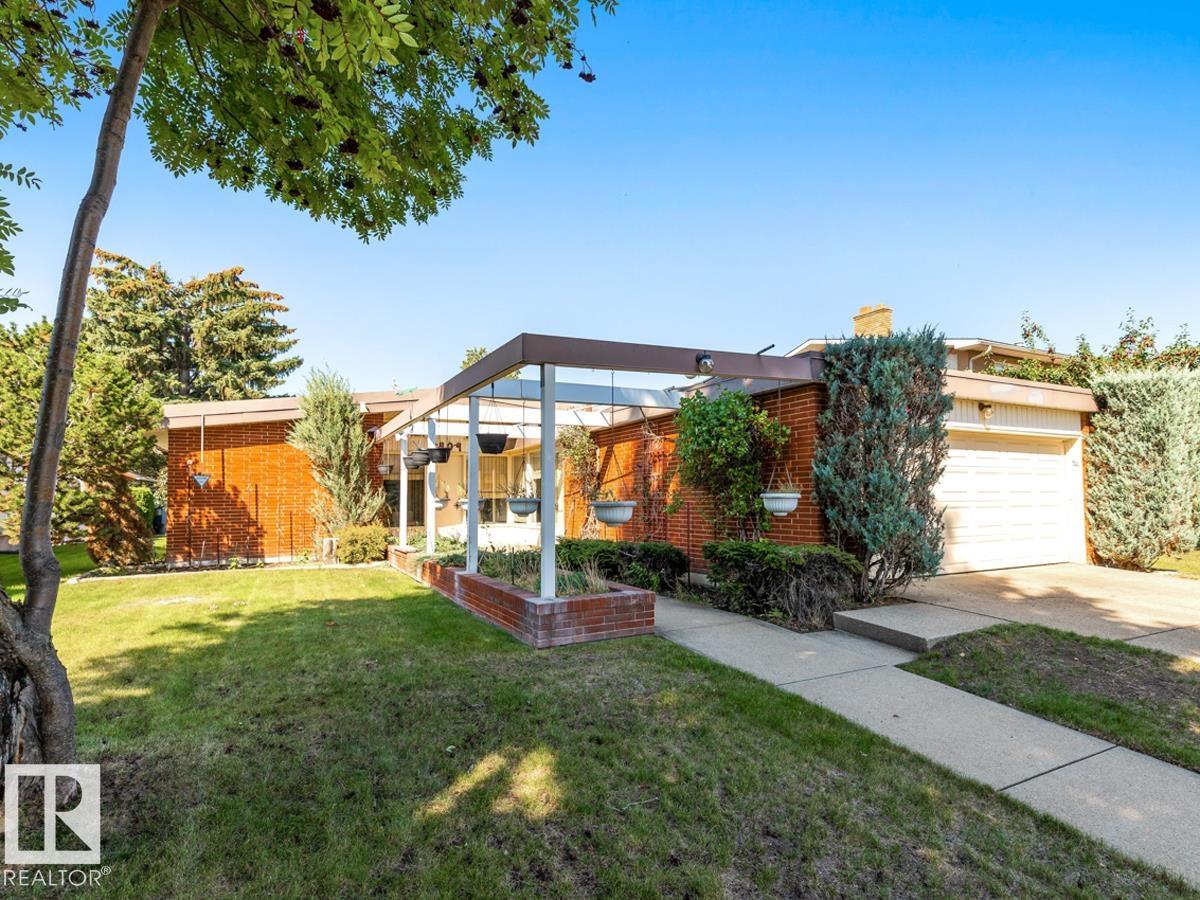 7404 Rowland Road NW, Forest Heights, Edmonton