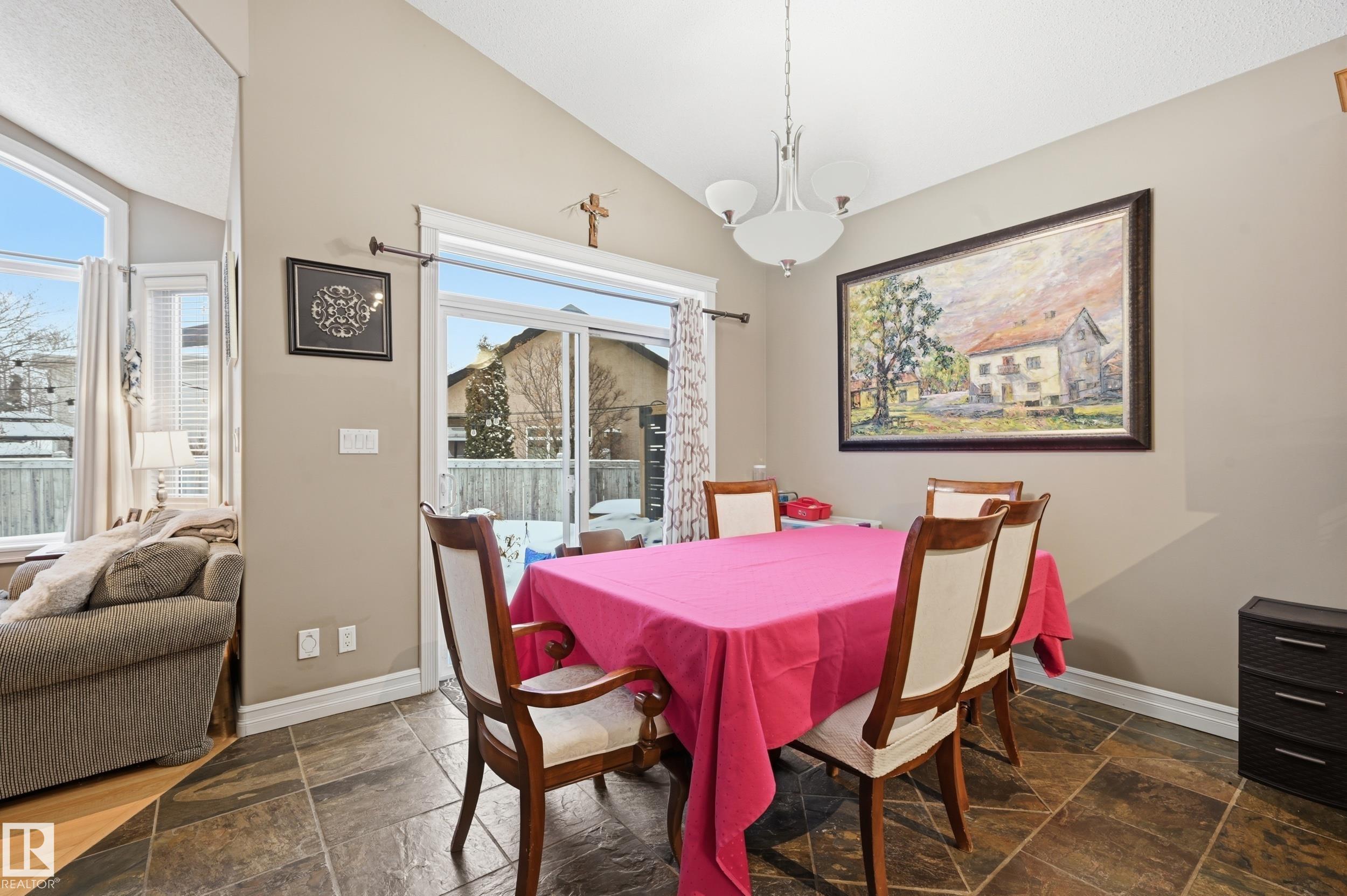 Photo 14 at 11024 177 Avenue NW, Chambery, Edmonton