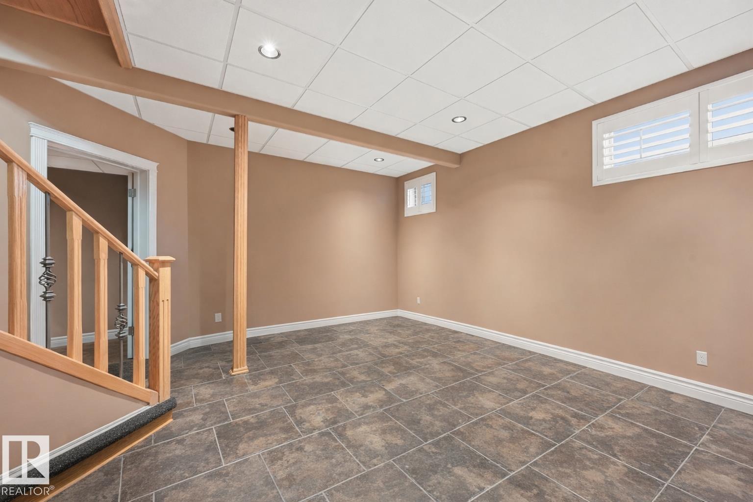 Photo 32 at 11024 177 Avenue NW, Chambery, Edmonton