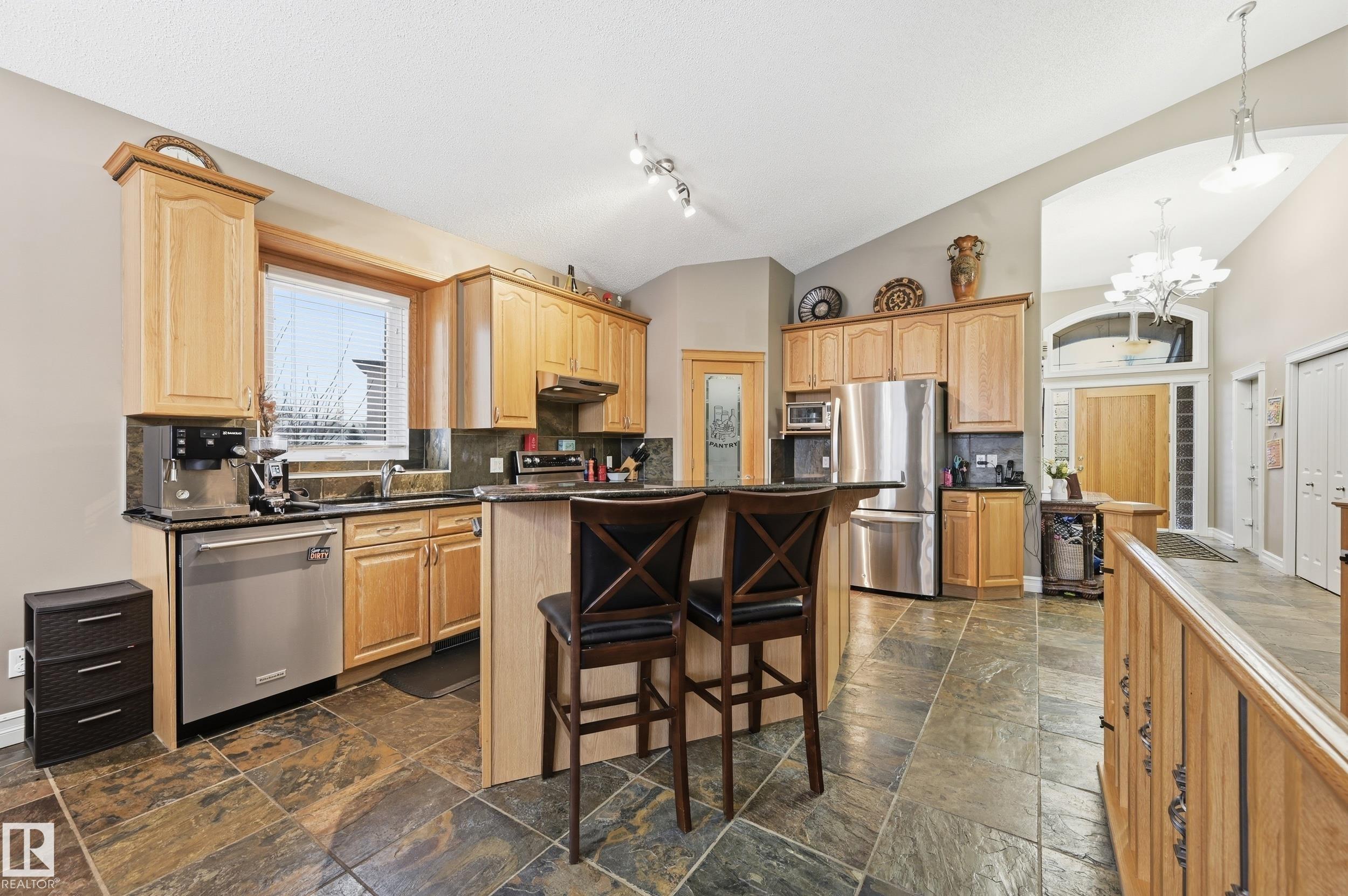 Photo 9 at 11024 177 Avenue NW, Chambery, Edmonton