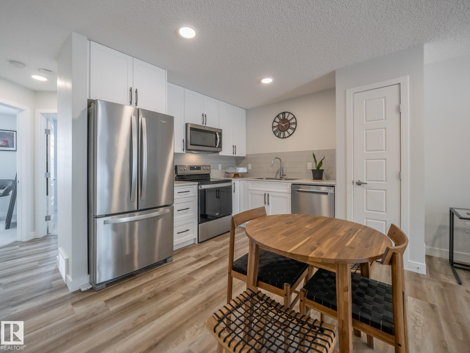 Photo 8 at 35 - 2905 141 Street SW, Chappelle Area, Edmonton