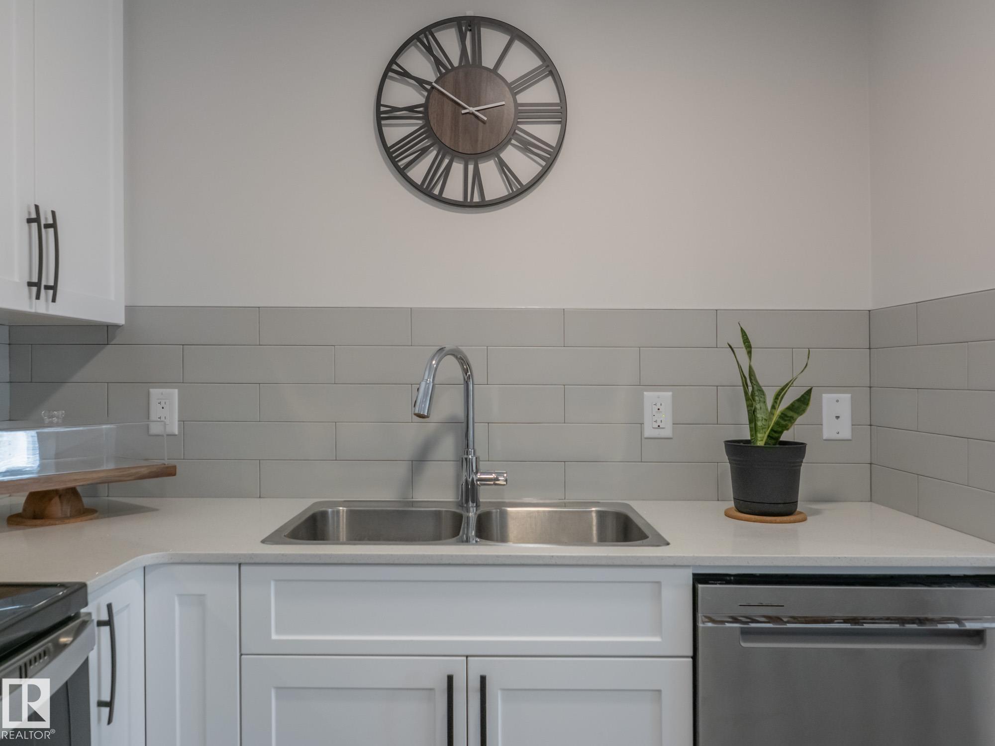 Photo 10 at 35 - 2905 141 Street SW, Chappelle Area, Edmonton