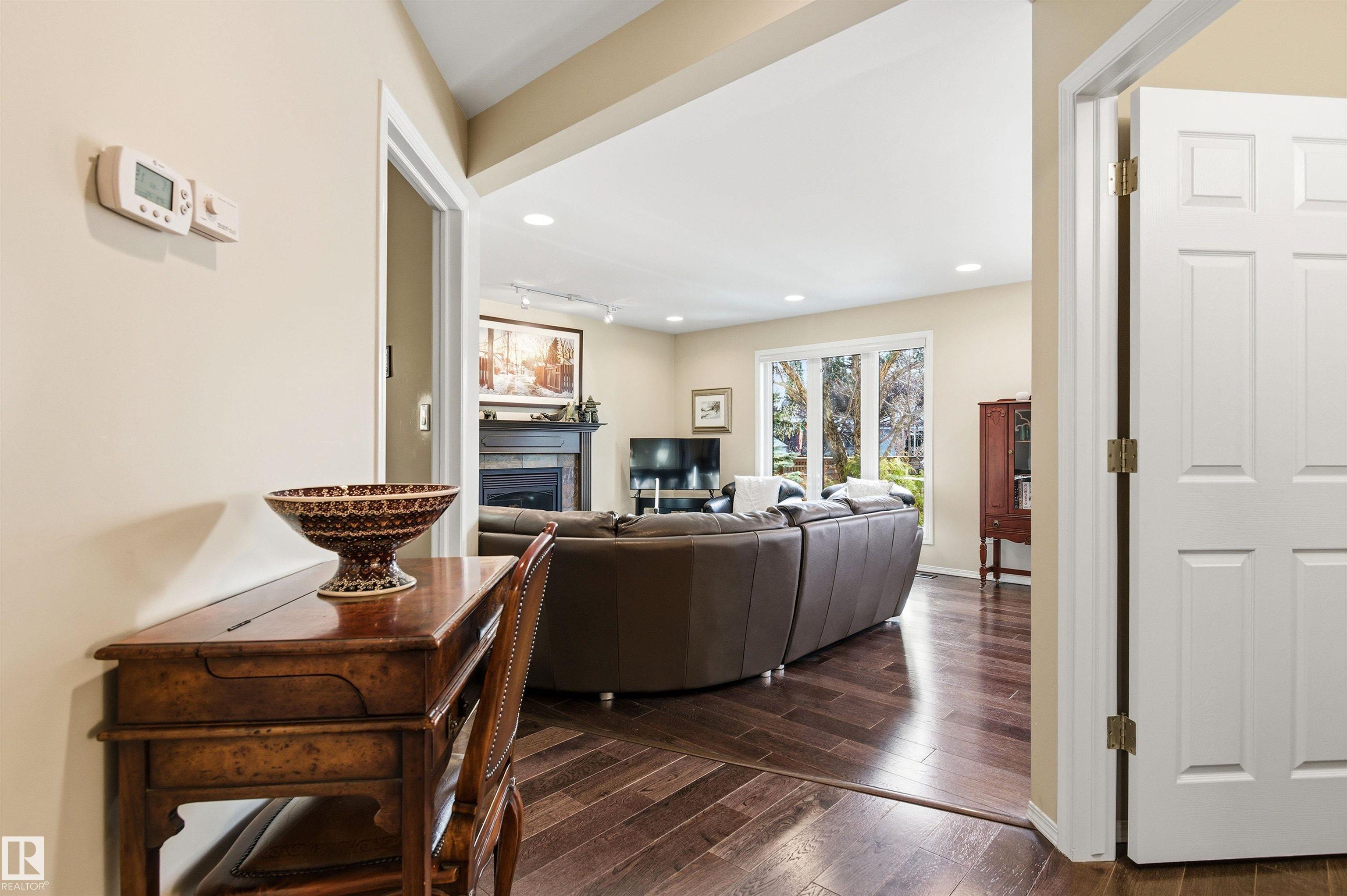 Photo 28 at 8223 93a Avenue NW, Holyrood, Edmonton