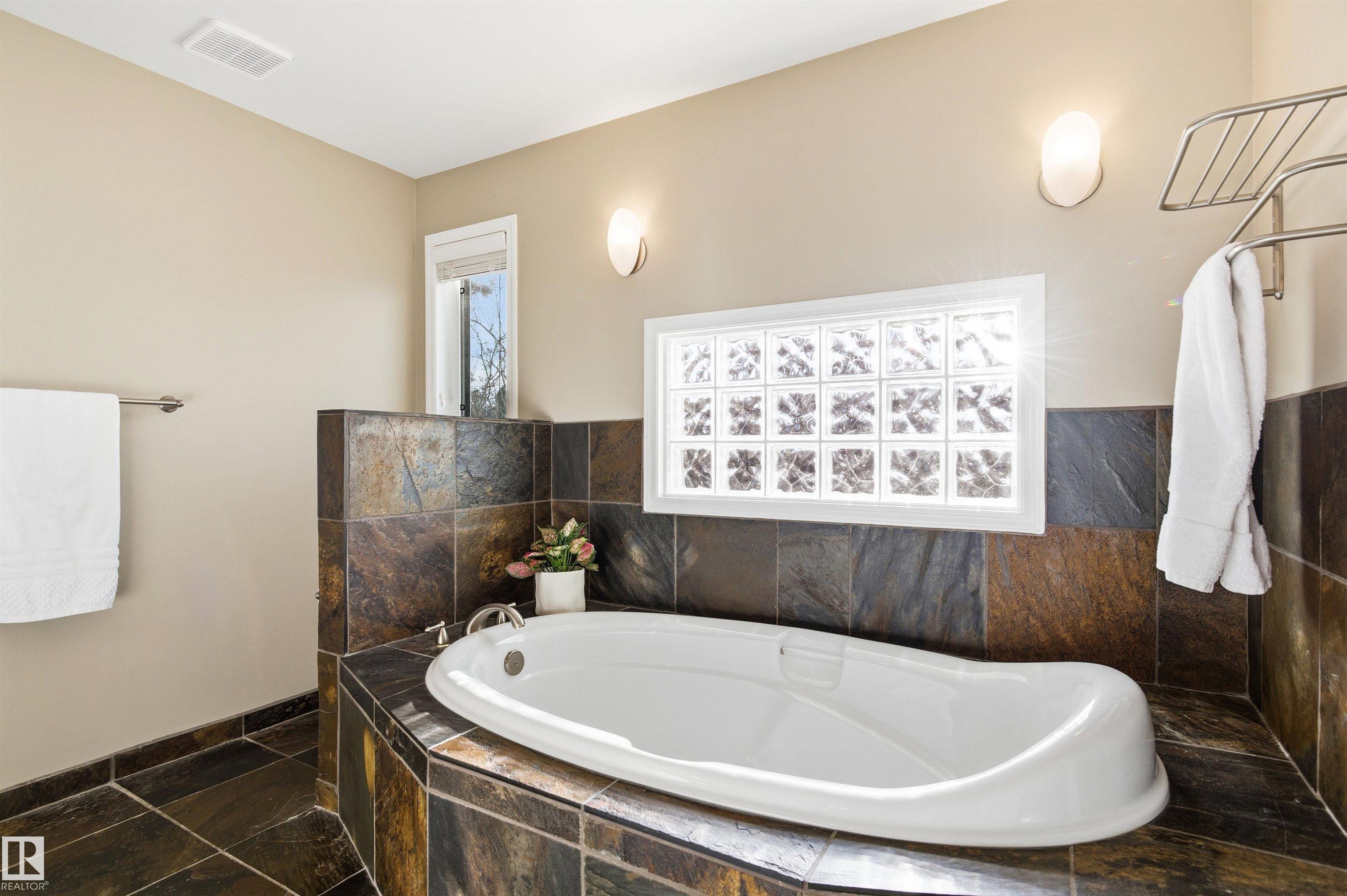 Photo 34 at 8223 93a Avenue NW, Holyrood, Edmonton