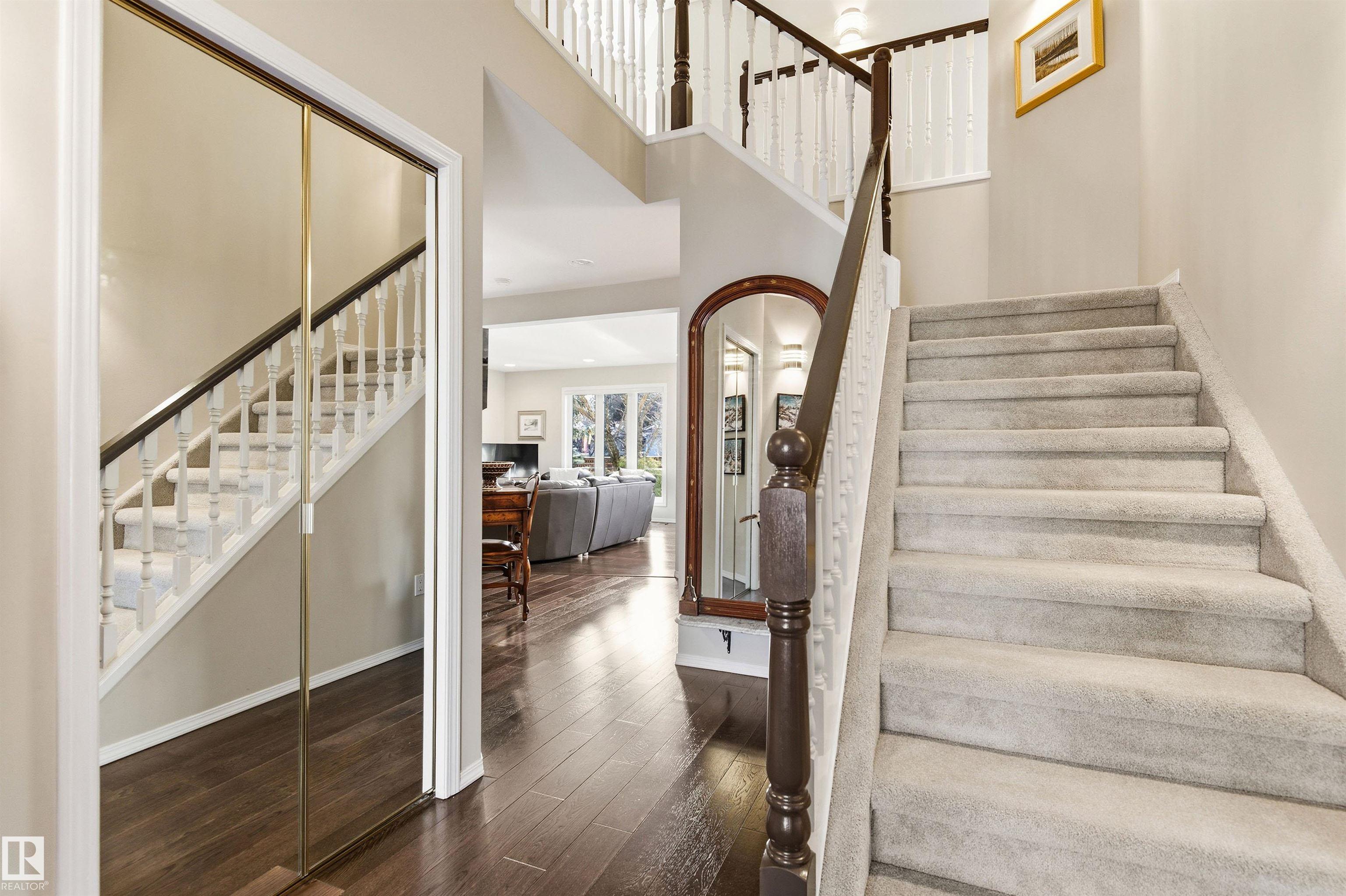 8223 93a Avenue NW, Holyrood, Edmonton