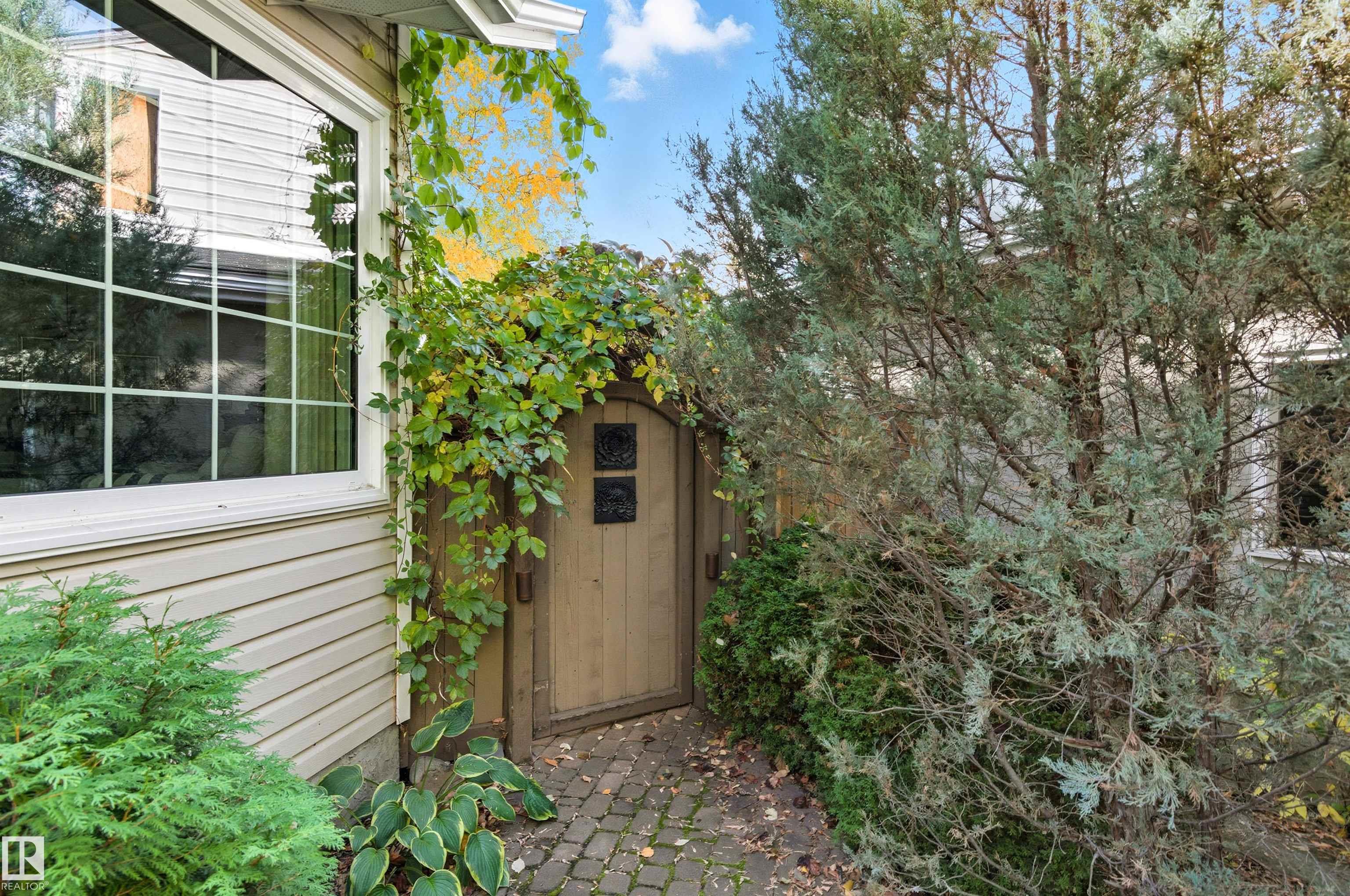 Photo 58 at 8223 93a Avenue NW, Holyrood, Edmonton