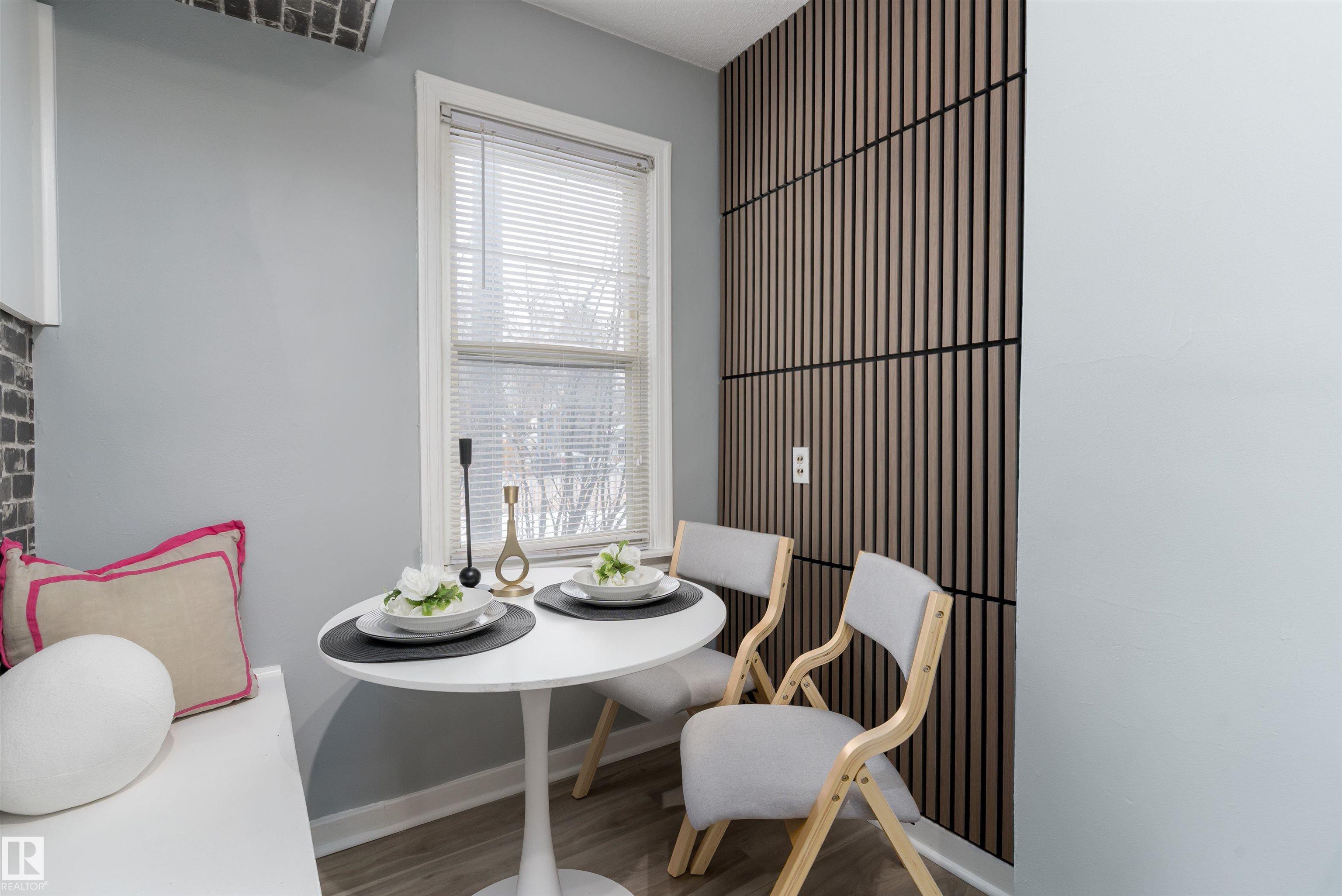 Photo 9 at 8971 81 Avenue NW, King Edward Park, Edmonton