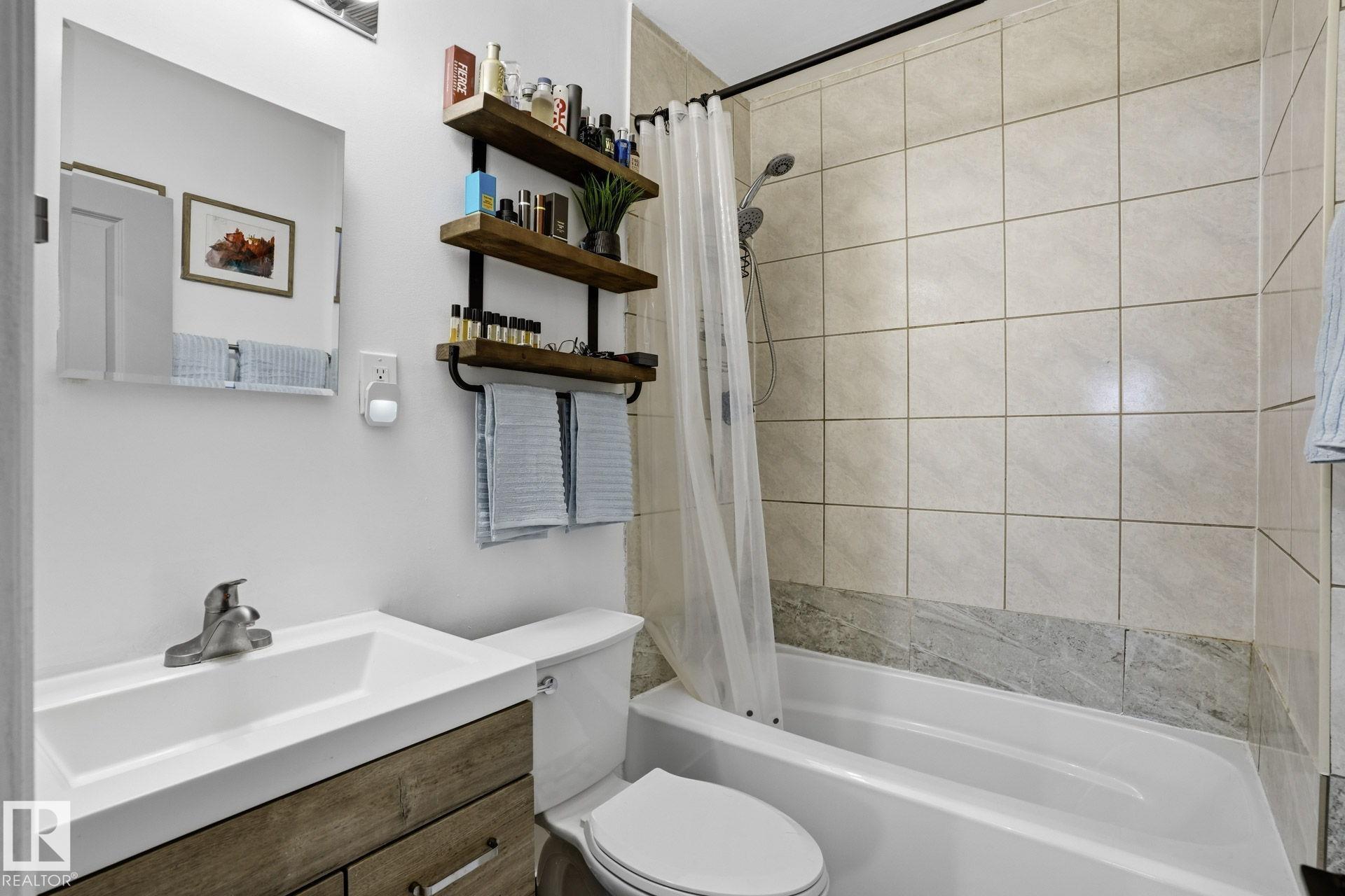 Photo 17 at 12116 81 Street NW, Eastwood, Edmonton