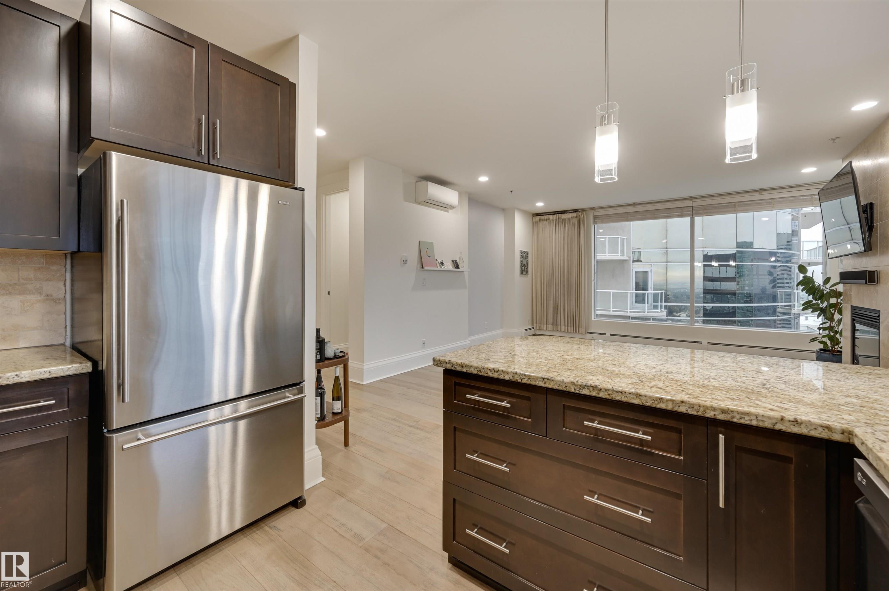 Photo 18 at 10136 104 Street NW, Downtown, Edmonton