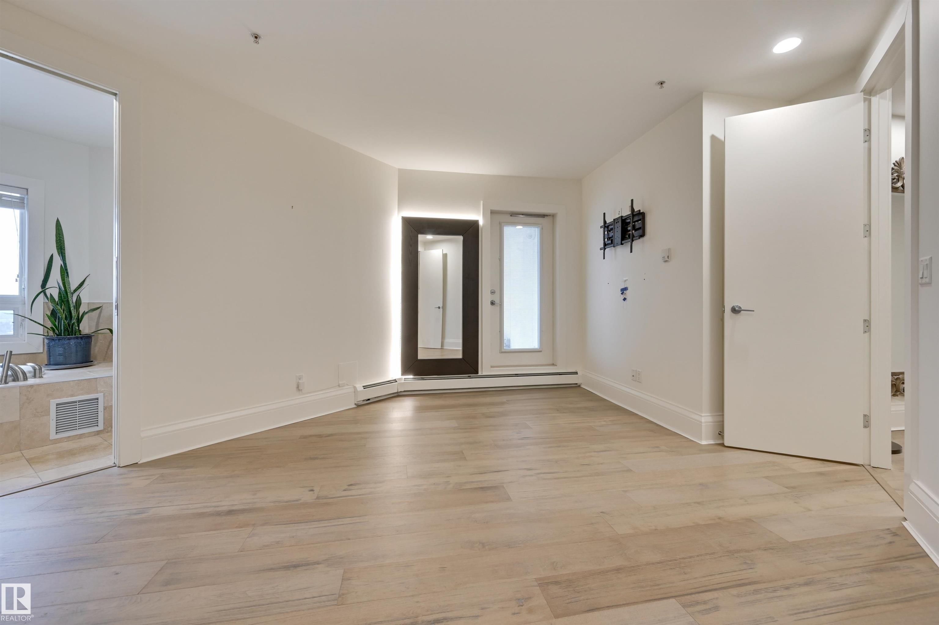 Photo 28 at 10136 104 Street NW, Downtown, Edmonton