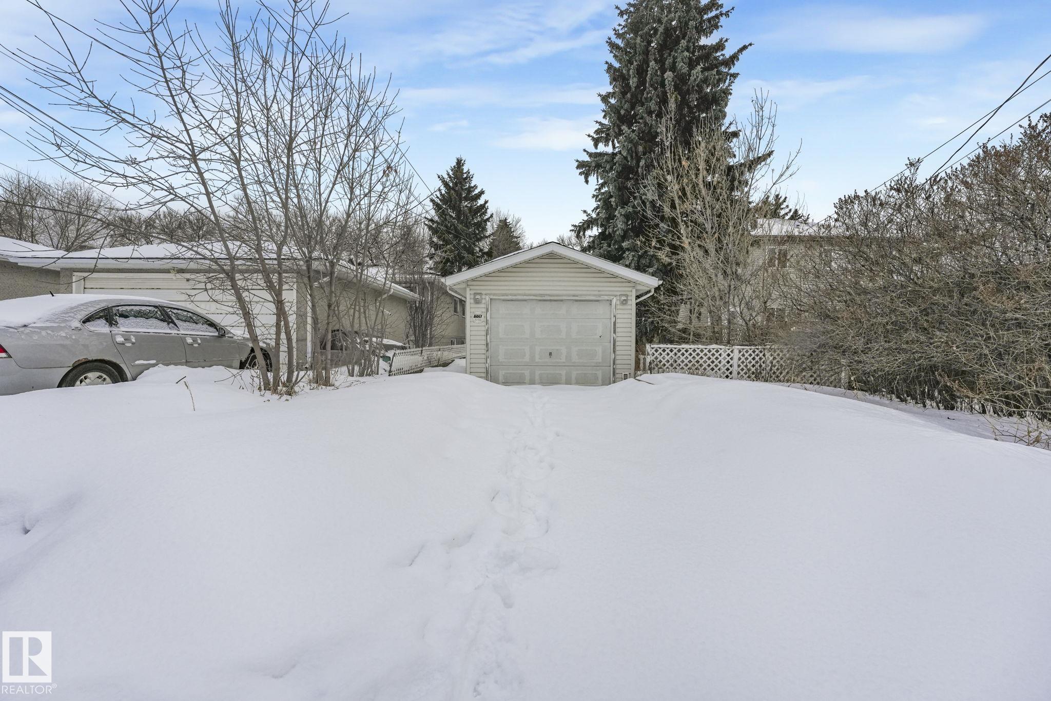 Photo 8 at 10516 63 Avenue NW, Allendale, Edmonton