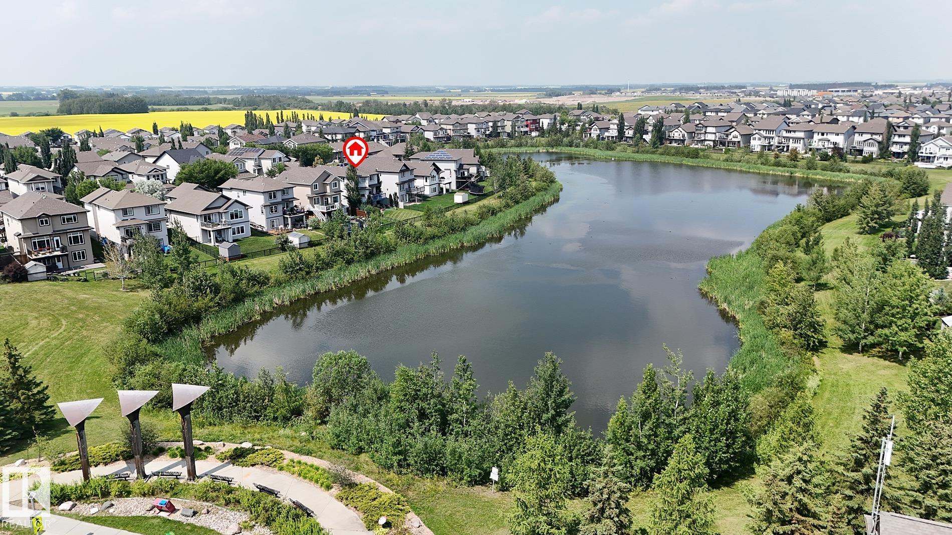 17 Sweetberry Cove, Suntree, Leduc