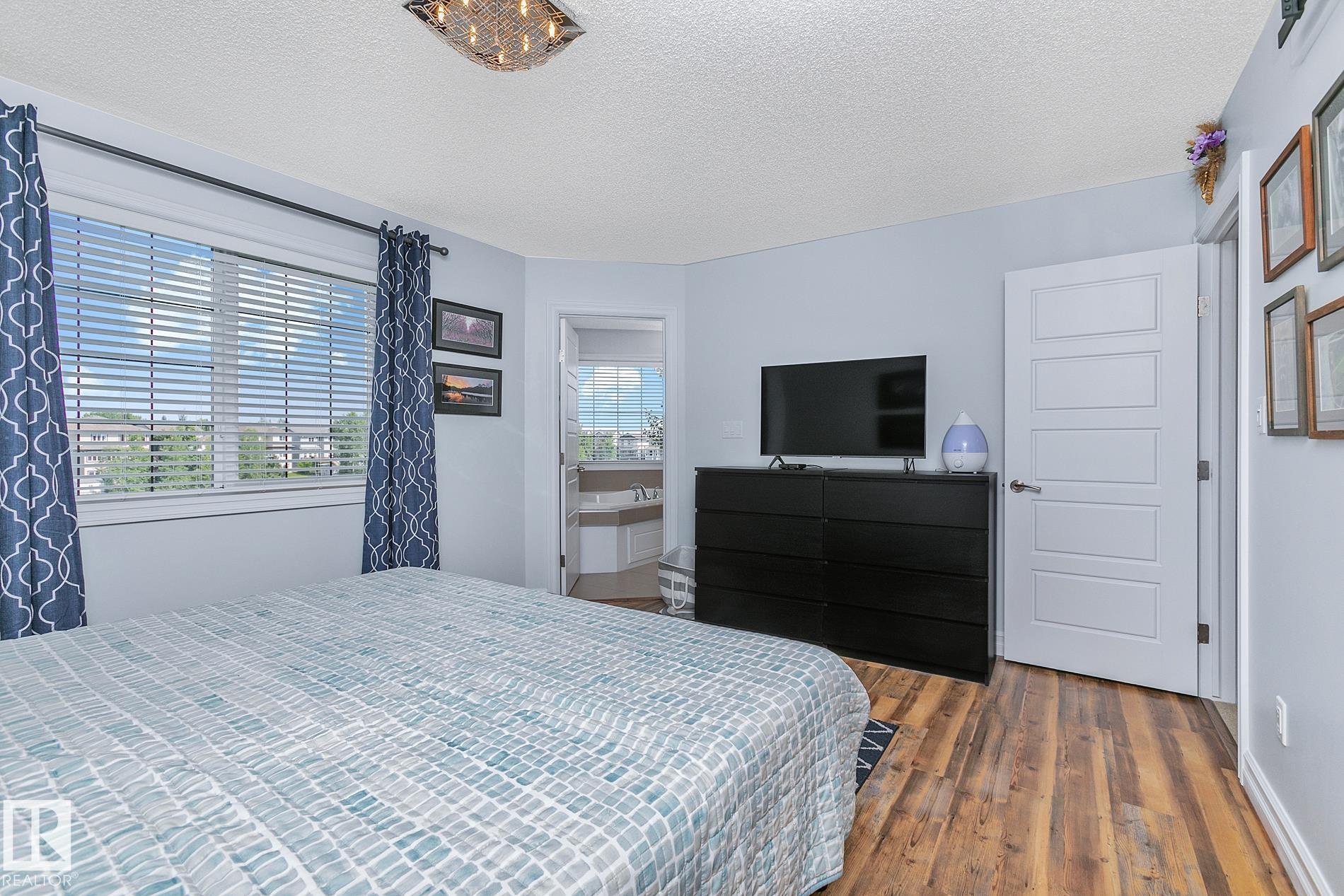 Photo 25 at 17 Sweetberry Cove, Suntree, Leduc