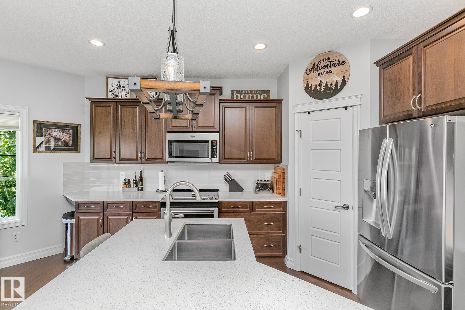 17 Sweetberry Cove, Suntree, Leduc