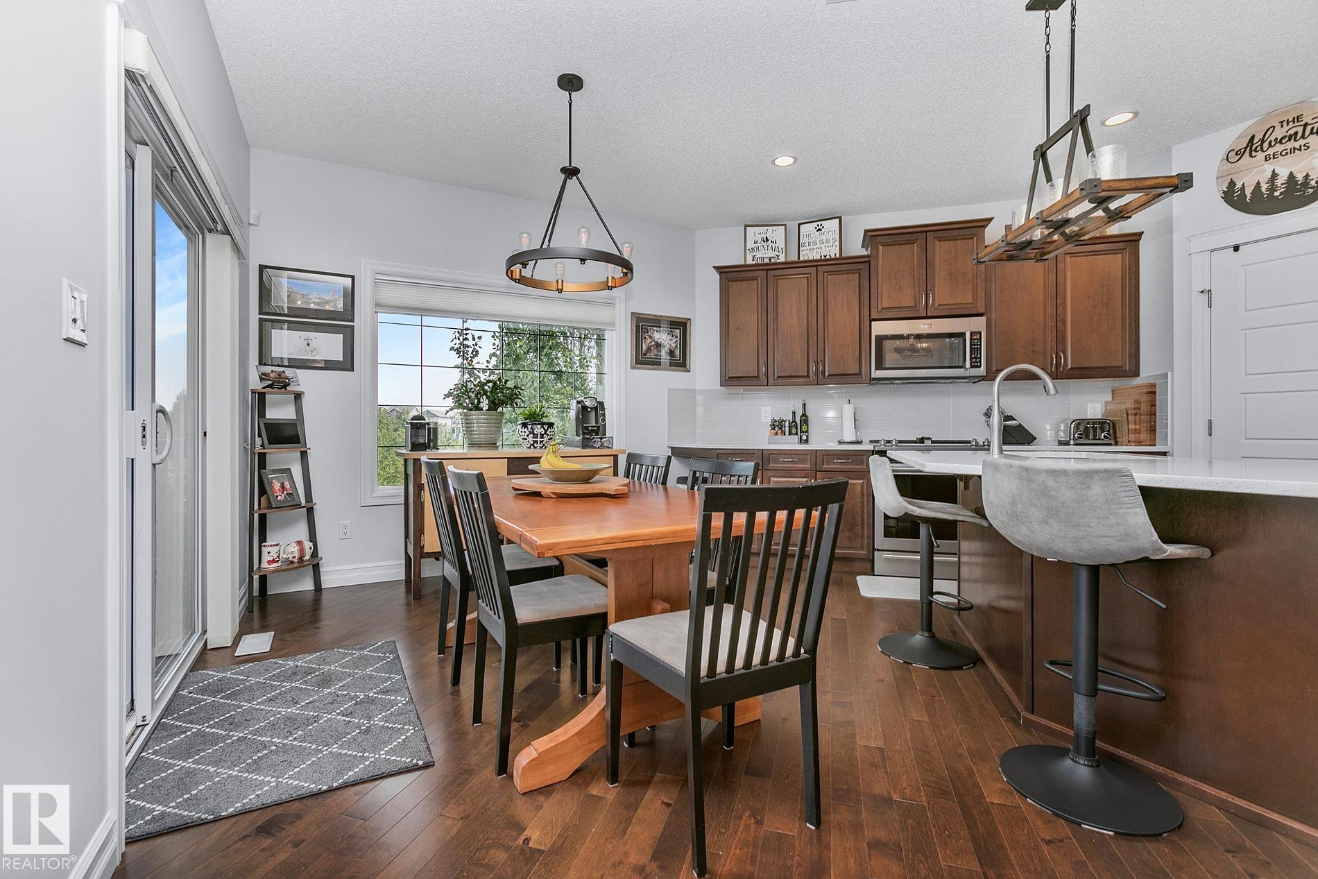 Photo 10 at 17 Sweetberry Cove, Suntree, Leduc