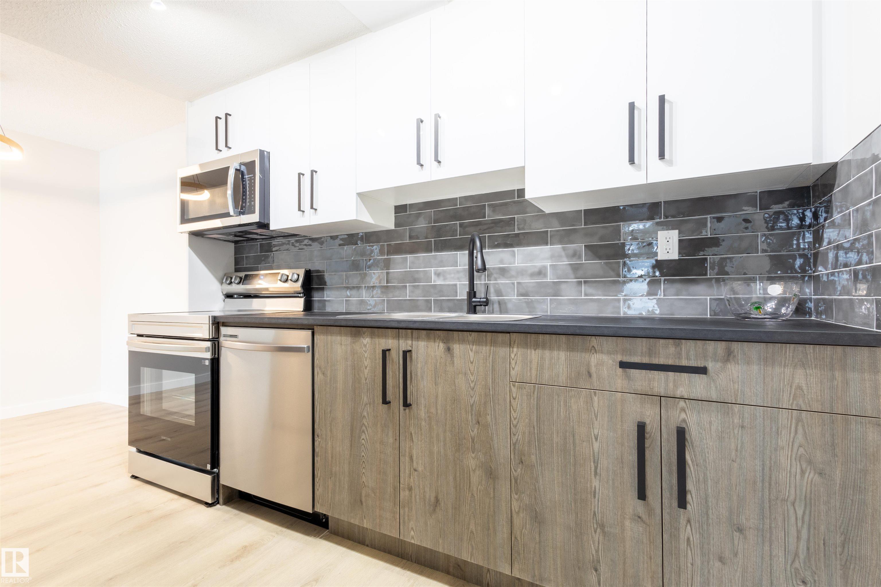 Photo 6 at 30 Amberly Court NW, Casselman, Edmonton