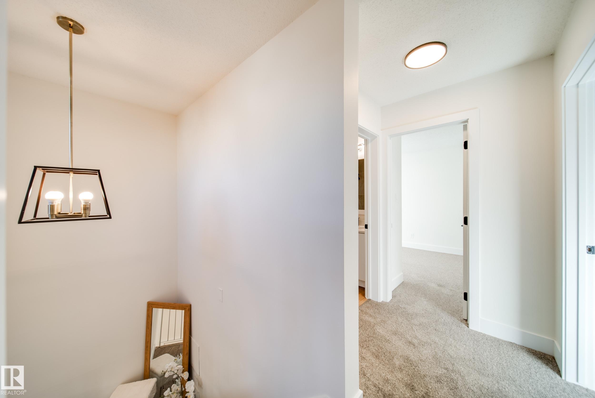 Photo 20 at 5394 38a Avenue NW, Greenview, Edmonton