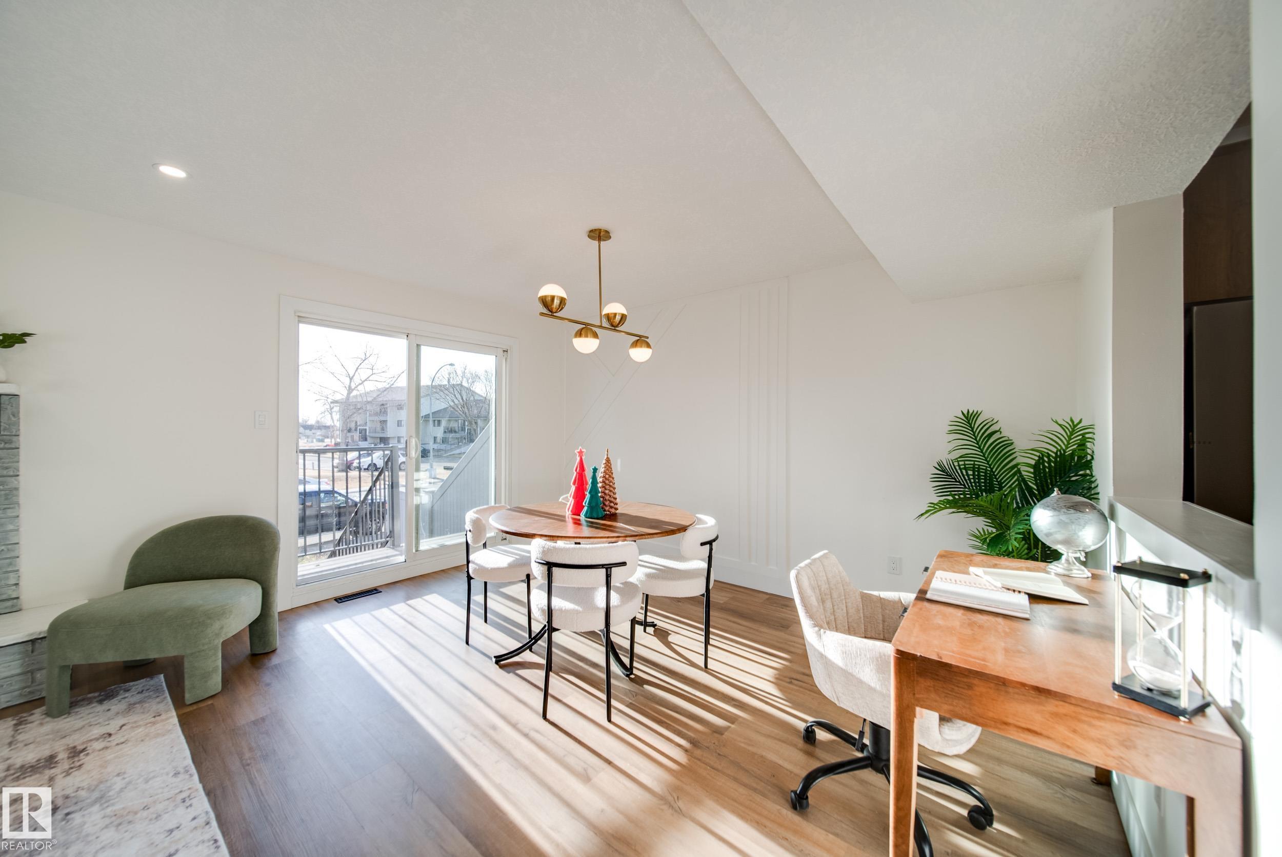 Photo 9 at 5394 38a Avenue NW, Greenview, Edmonton