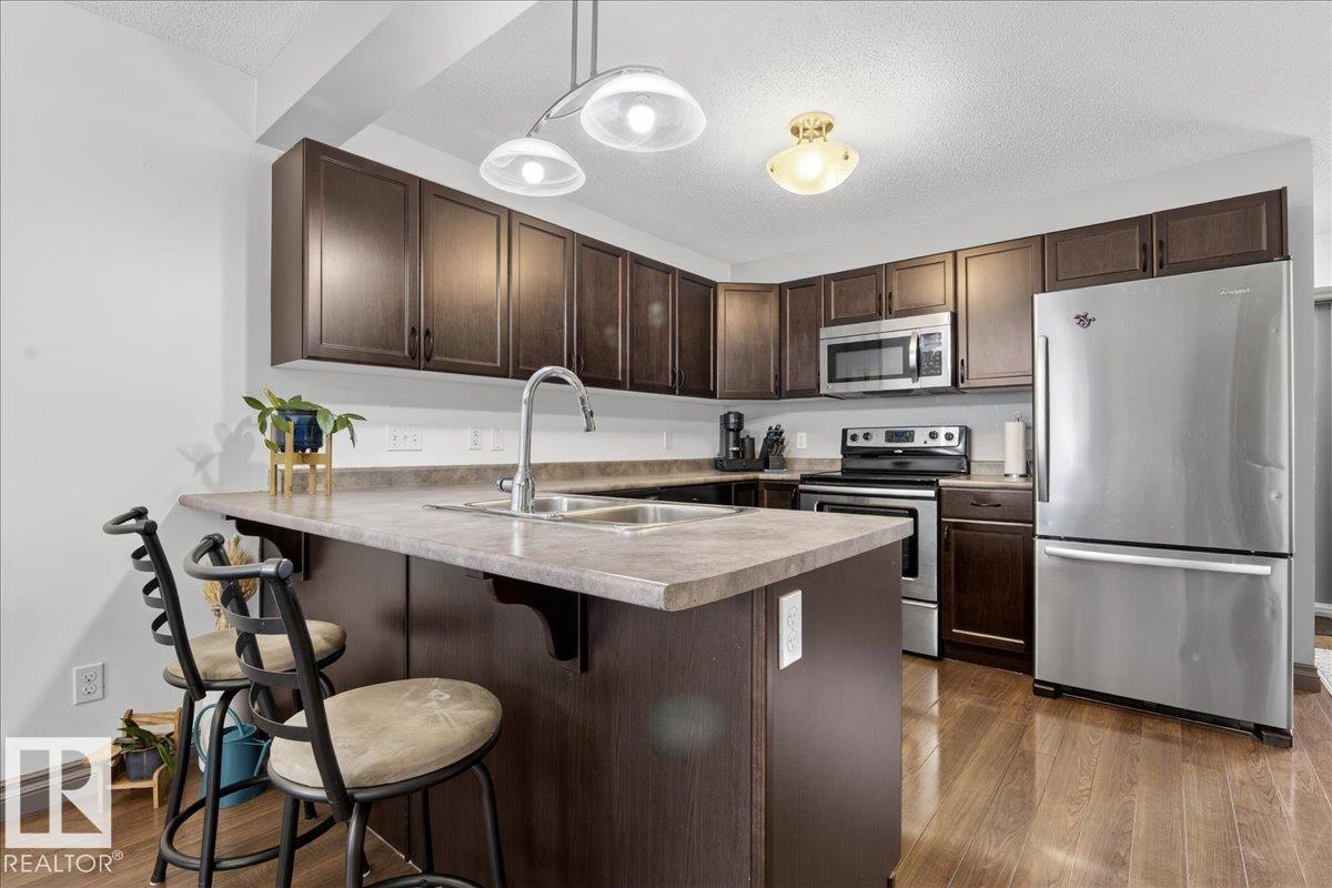 Photo 12 at 6 - 2005 70 Street SW, Summerside, Edmonton