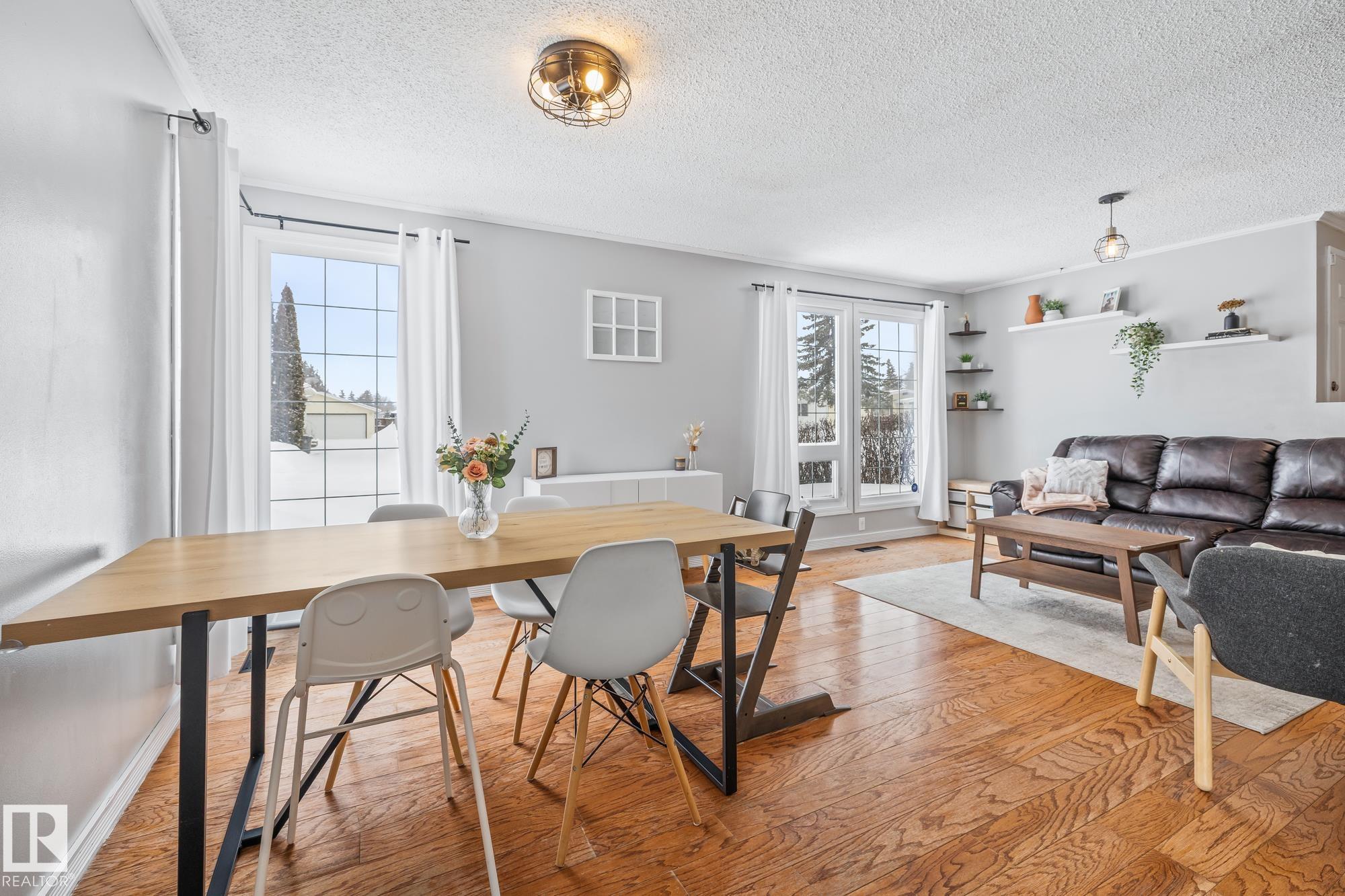 Photo 12 at 9406 99 Avenue, Morinville