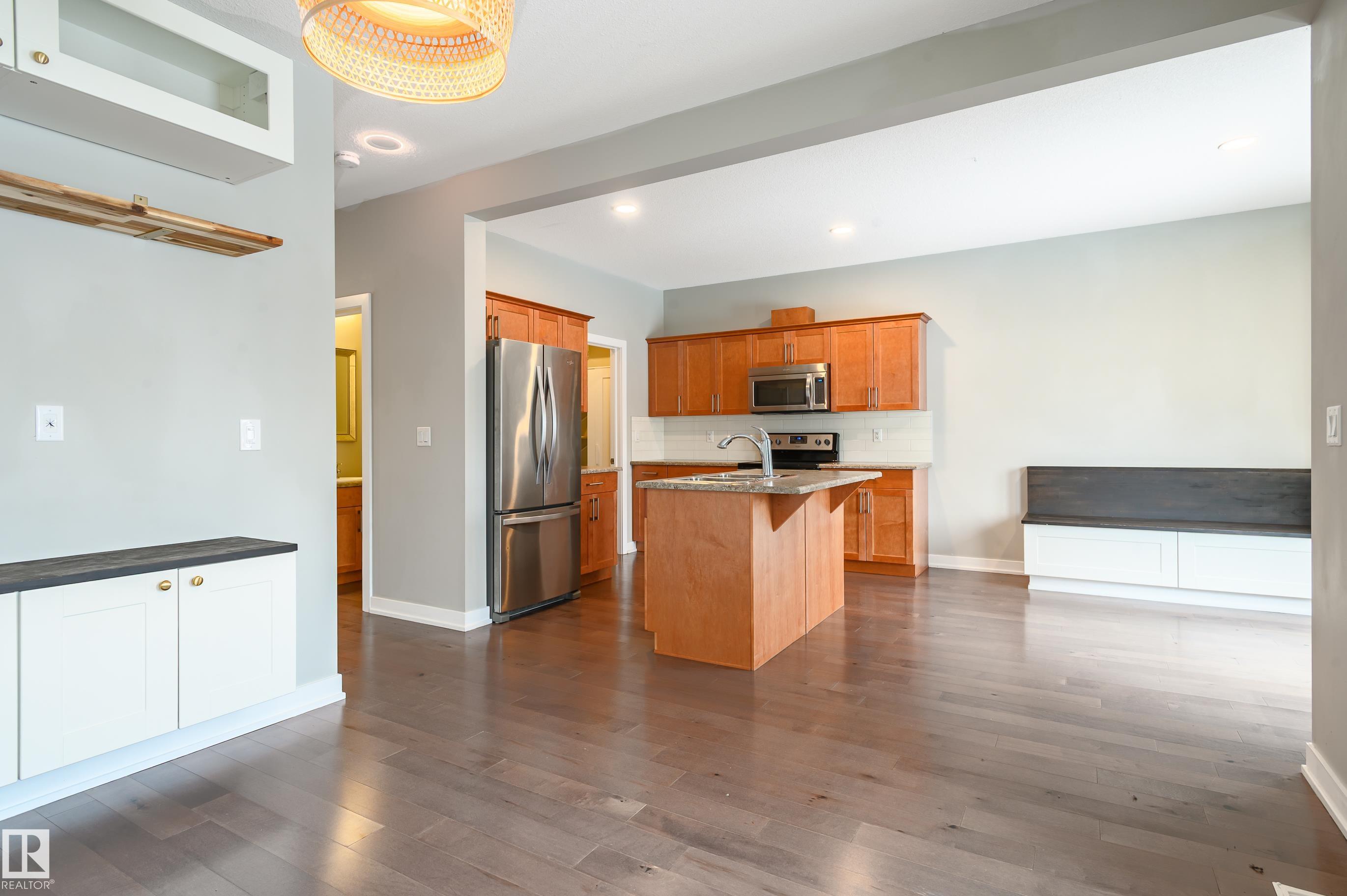 Photo 15 at 11617 93 Street NW, Alberta Avenue, Edmonton