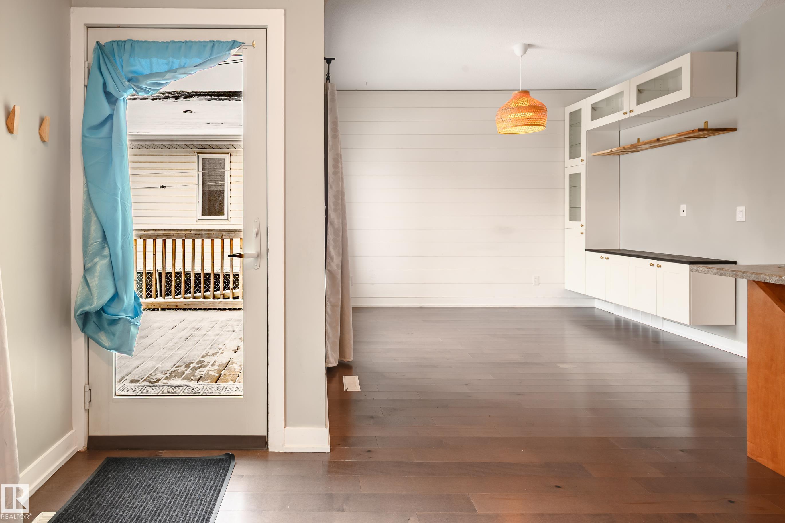 Photo 24 at 11617 93 Street NW, Alberta Avenue, Edmonton