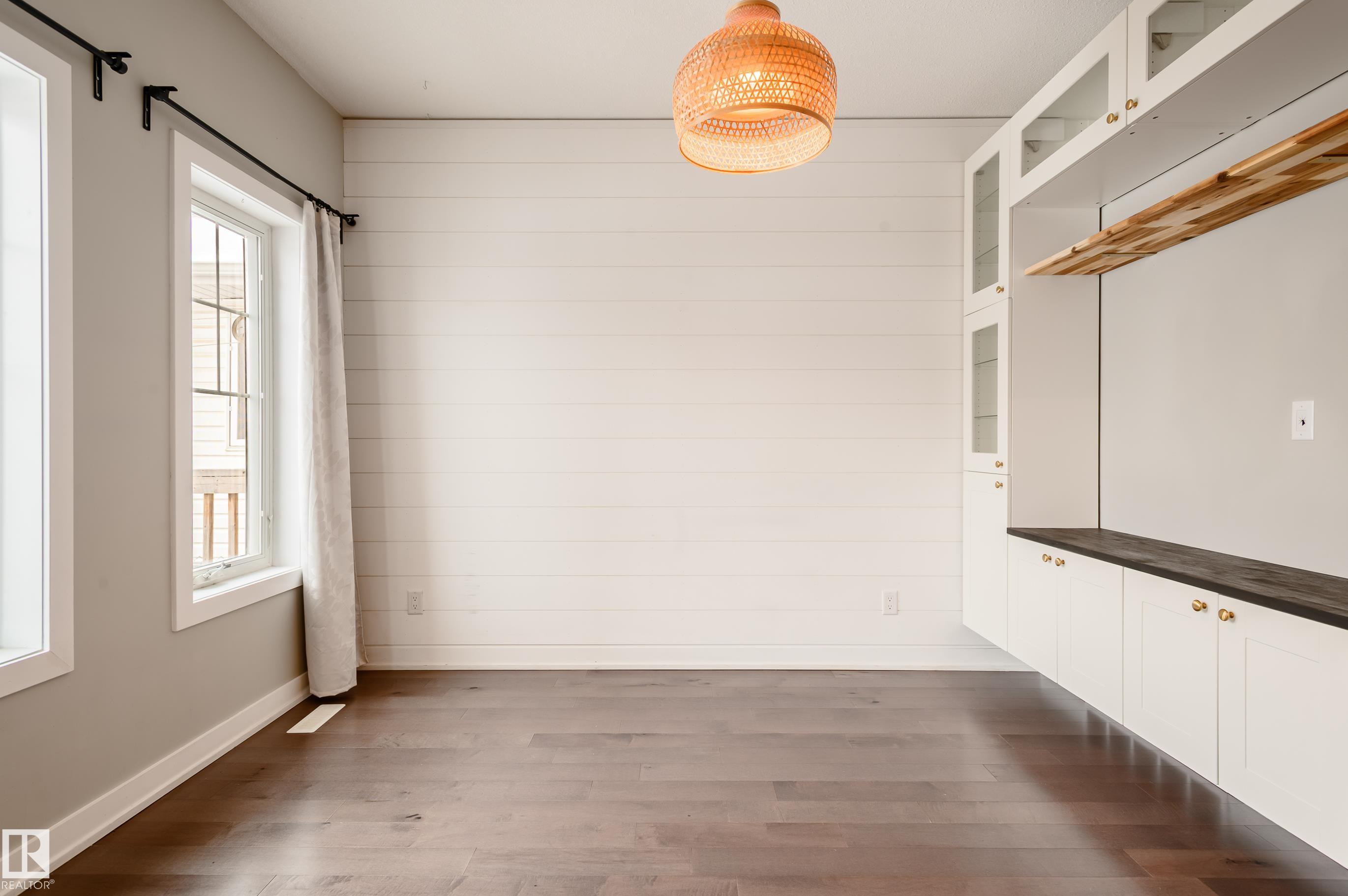 Photo 26 at 11617 93 Street NW, Alberta Avenue, Edmonton