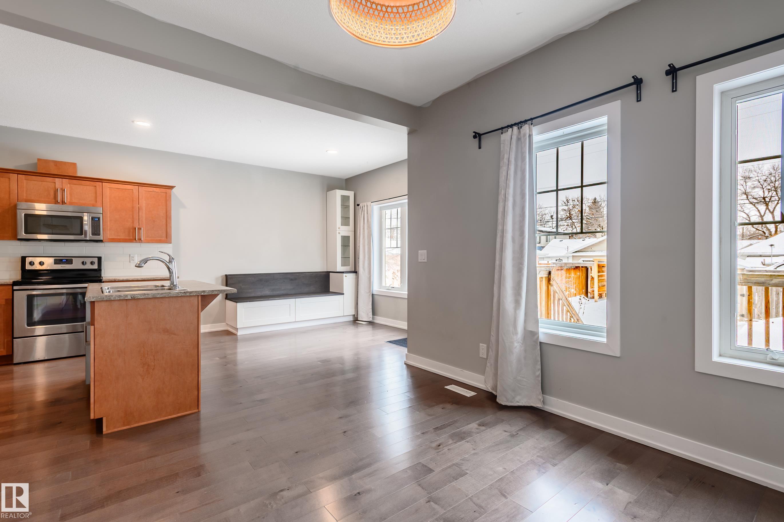 Photo 29 at 11617 93 Street NW, Alberta Avenue, Edmonton