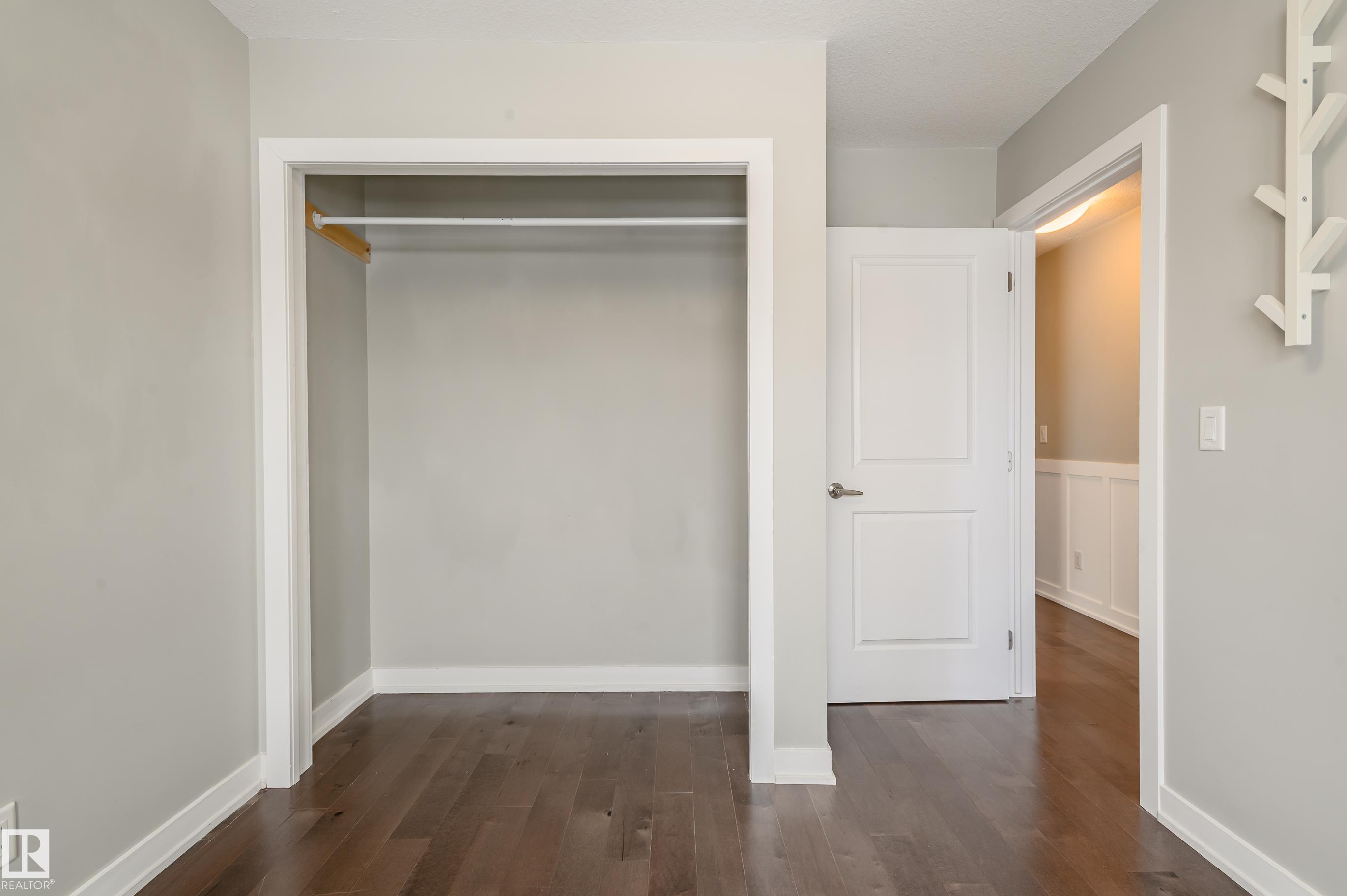 Photo 36 at 11617 93 Street NW, Alberta Avenue, Edmonton