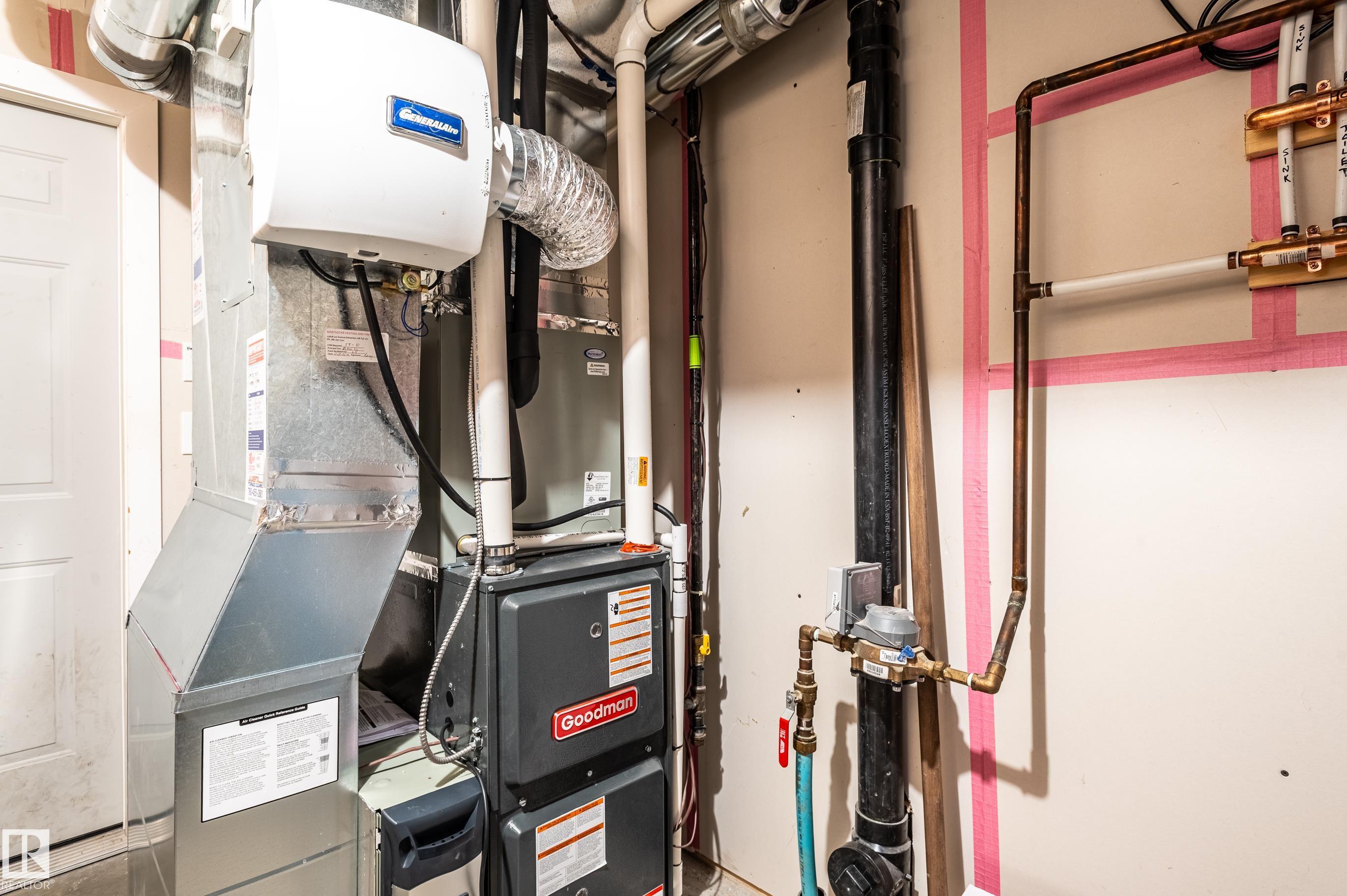 Photo 51 at 11617 93 Street NW, Alberta Avenue, Edmonton