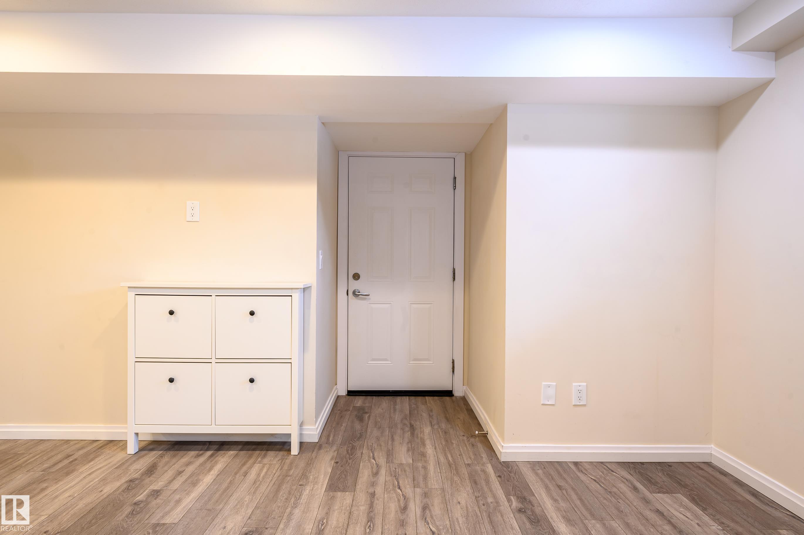 Photo 52 at 11617 93 Street NW, Alberta Avenue, Edmonton