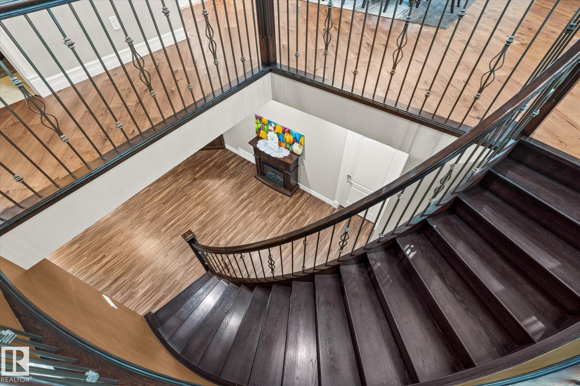 Photo 11 at 10516 158 Street NW, Britannia Youngstown, Edmonton