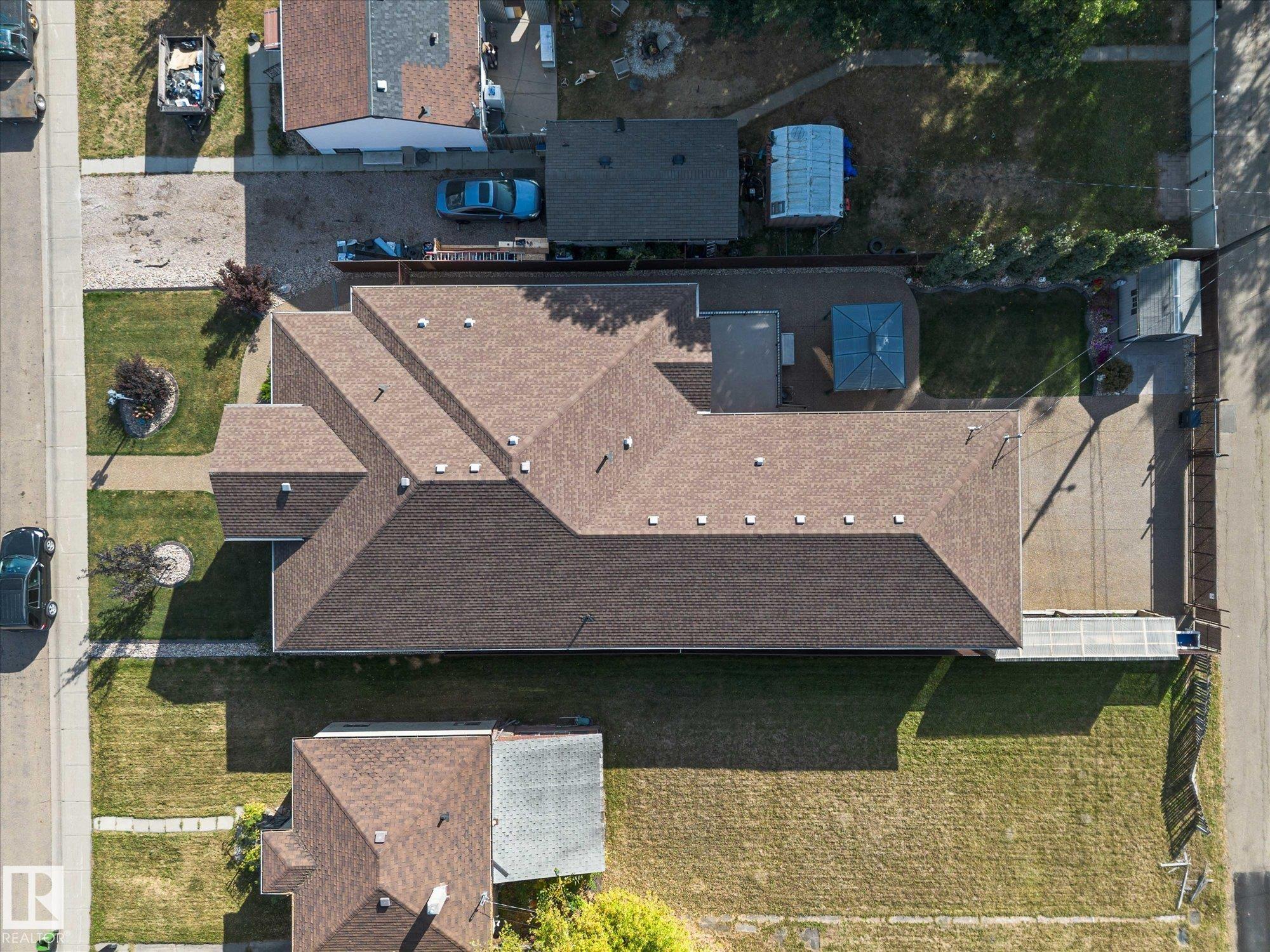 10516 158 Street NW, Britannia Youngstown, Edmonton