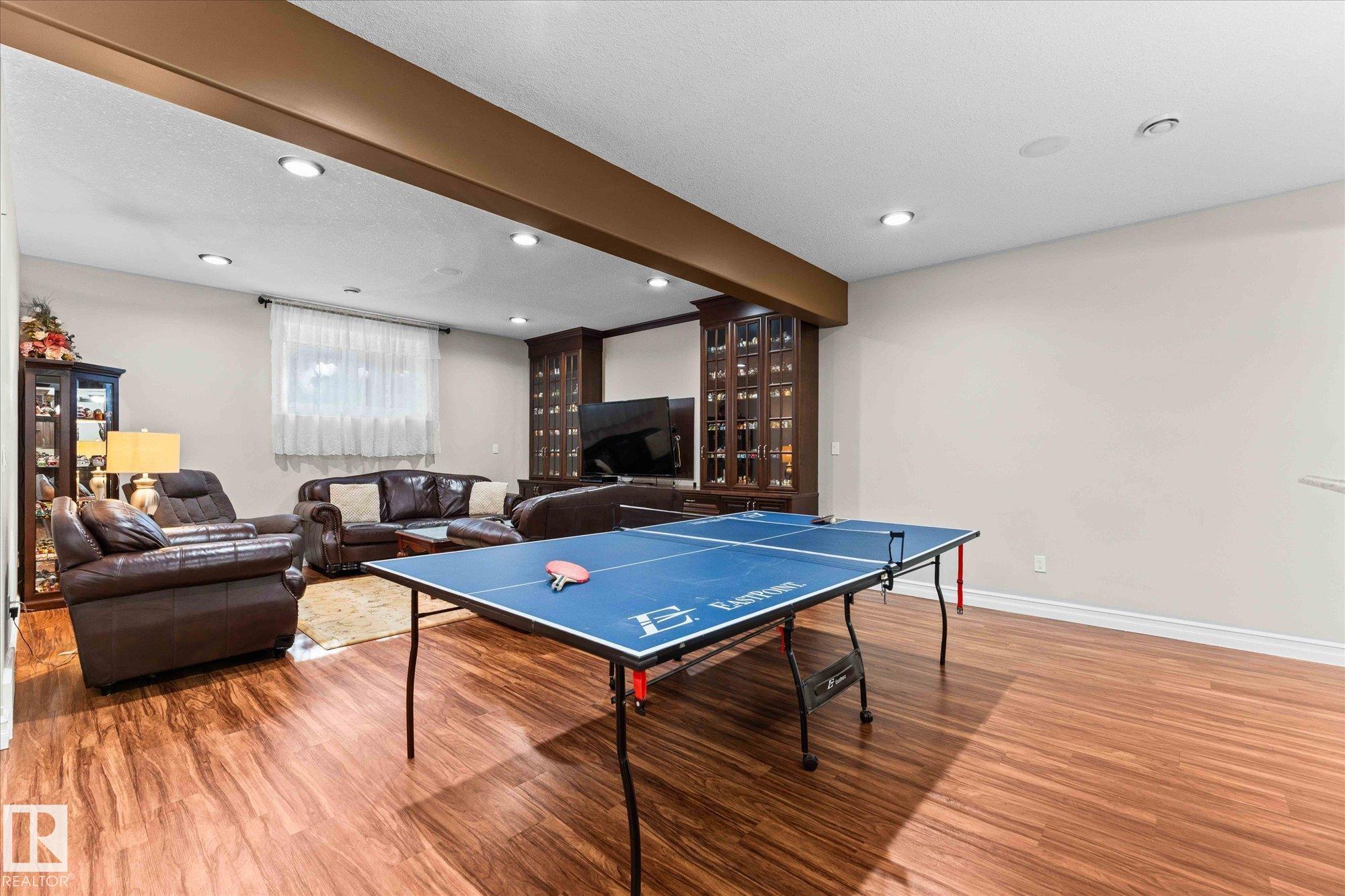 Photo 37 at 10516 158 Street NW, Britannia Youngstown, Edmonton