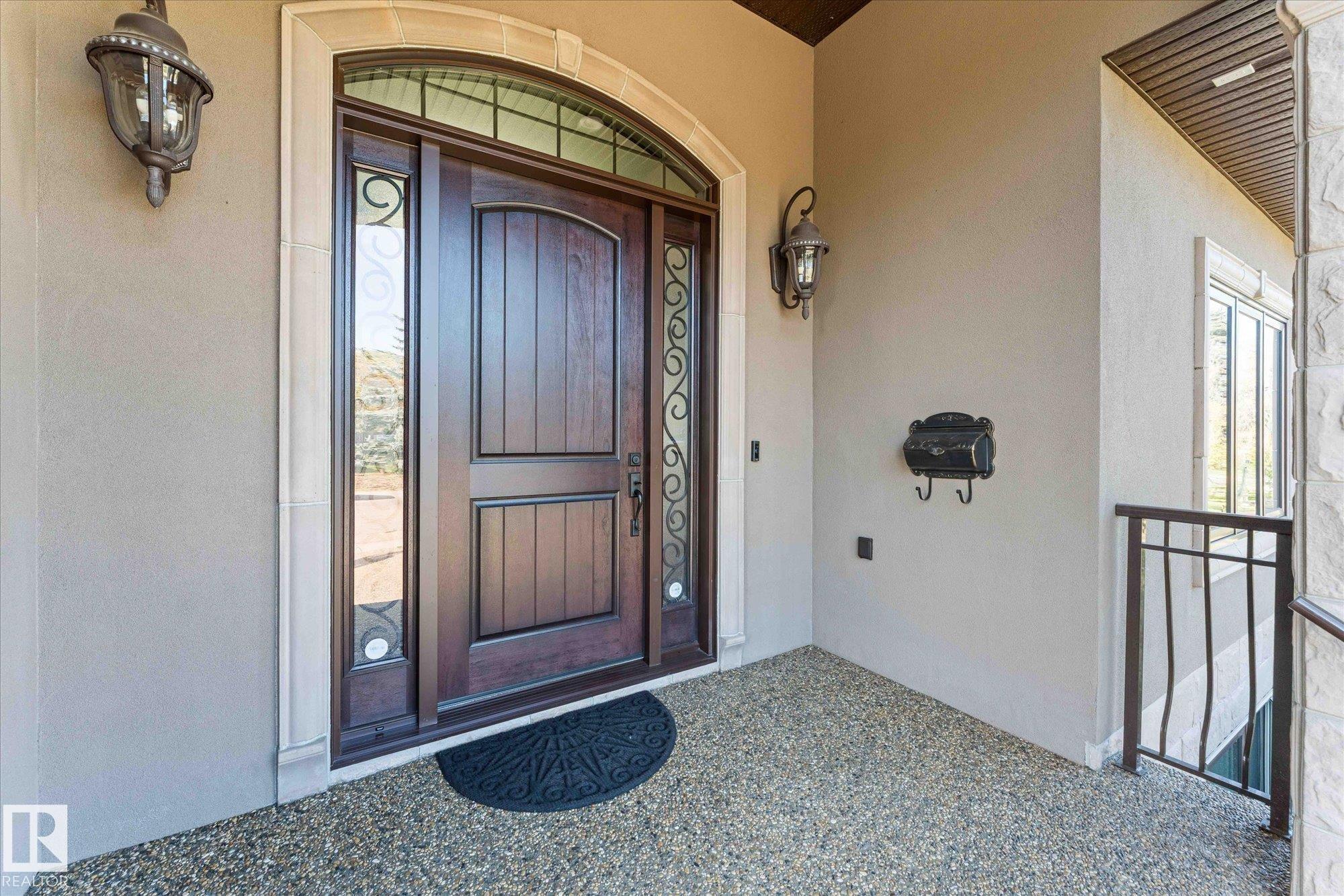 Photo 6 at 10516 158 Street NW, Britannia Youngstown, Edmonton