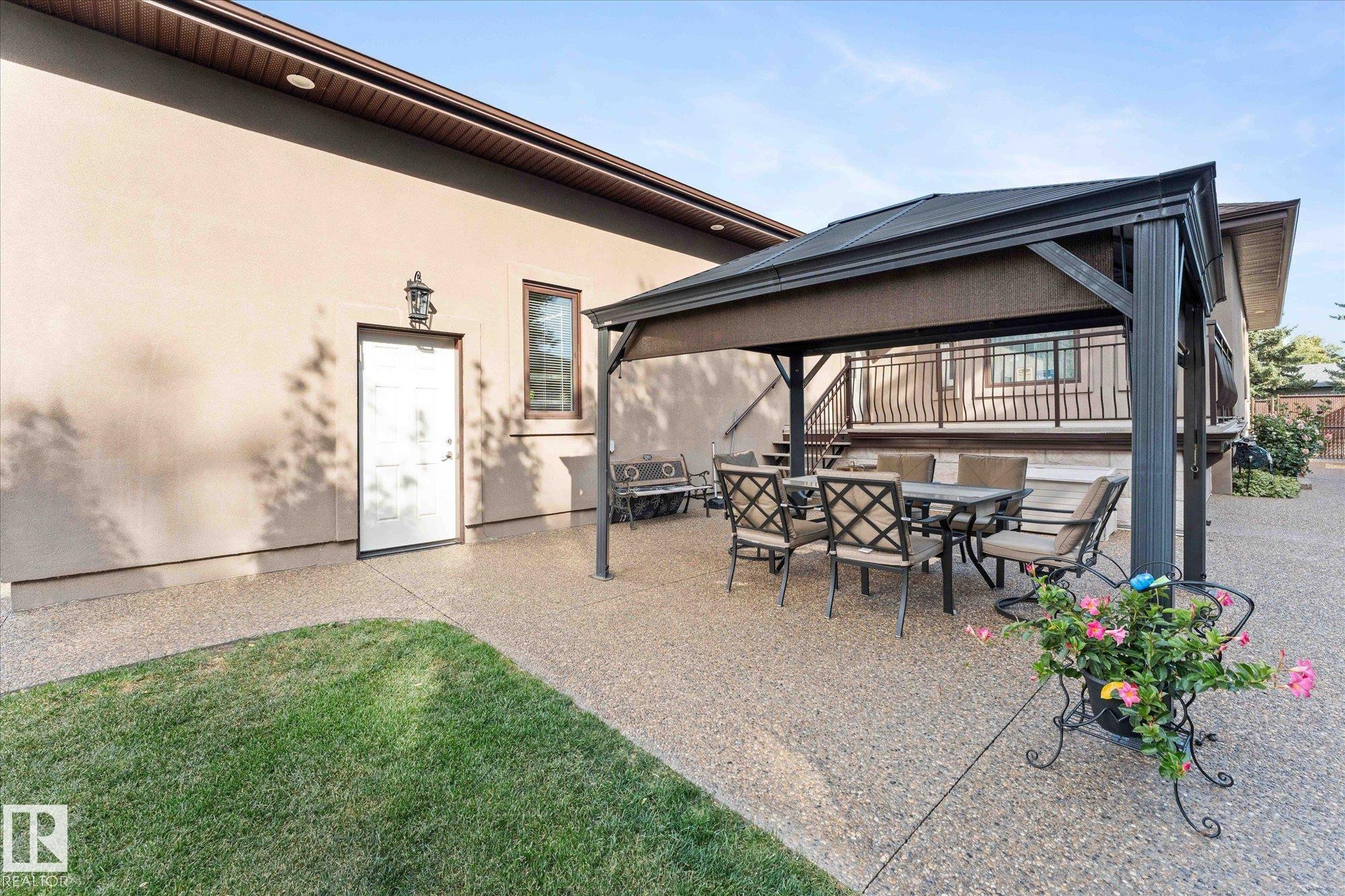 Photo 53 at 10516 158 Street NW, Britannia Youngstown, Edmonton