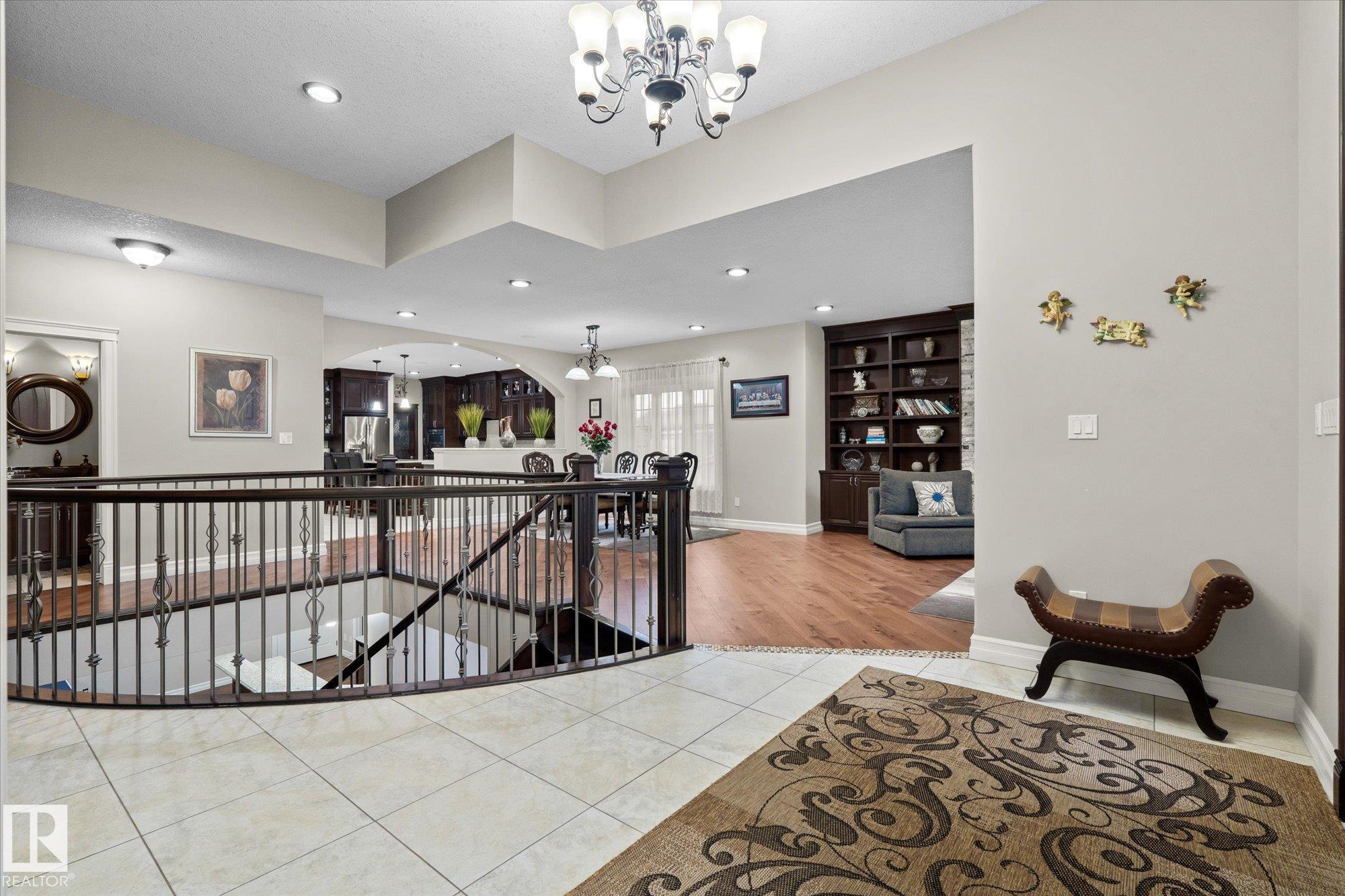 Photo 8 at 10516 158 Street NW, Britannia Youngstown, Edmonton