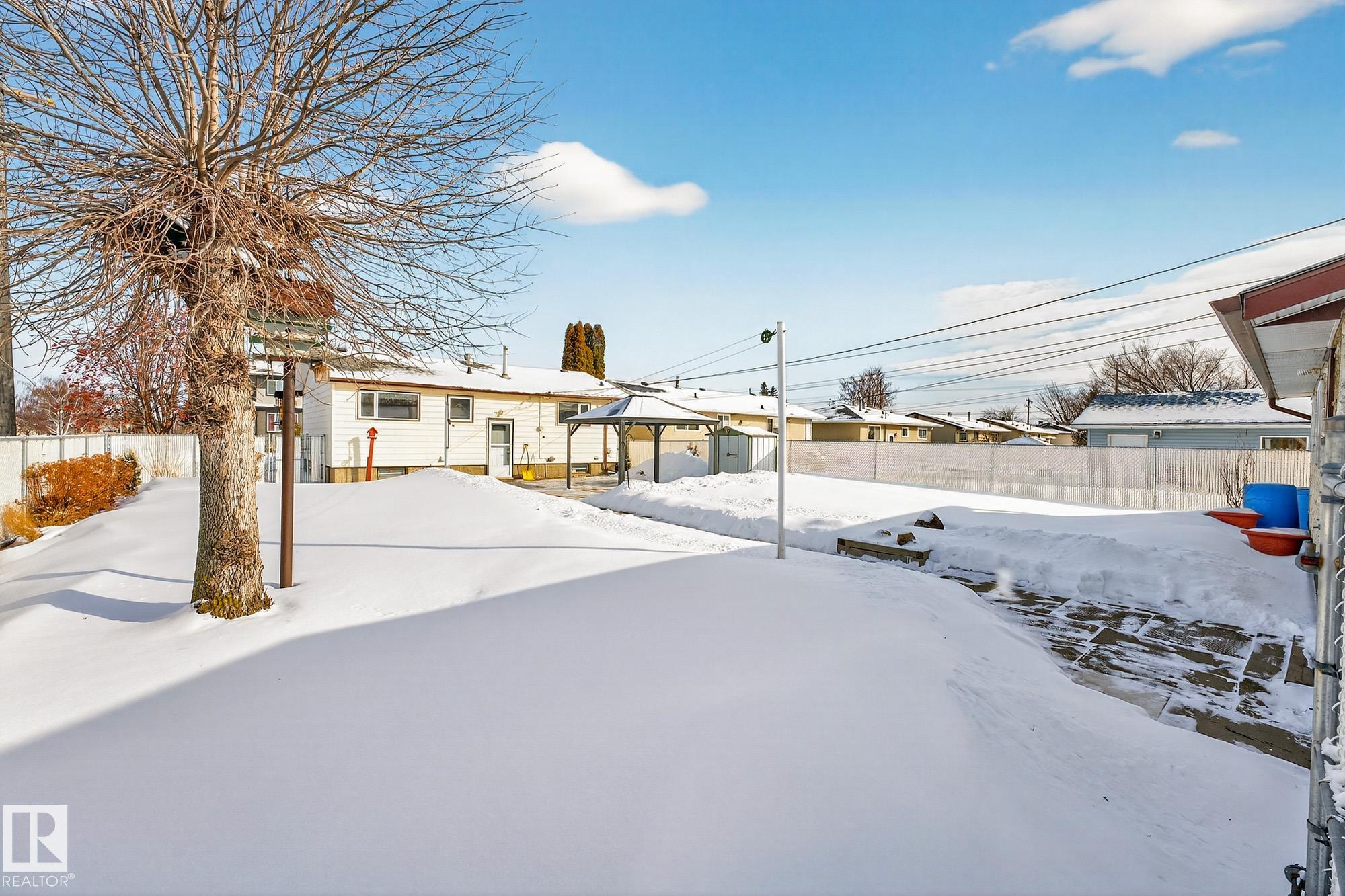 Photo 15 at 12724 80 Street NW, Balwin, Edmonton