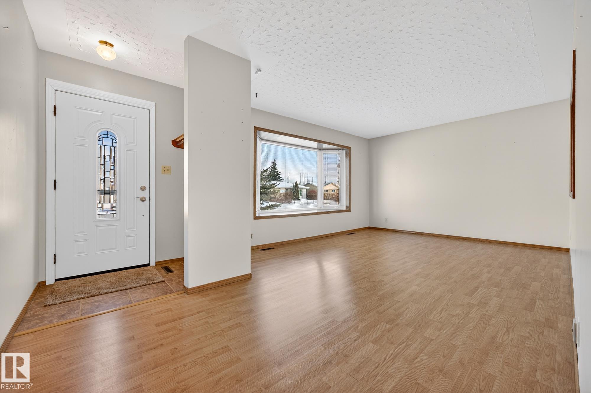 Photo 18 at 12724 80 Street NW, Balwin, Edmonton