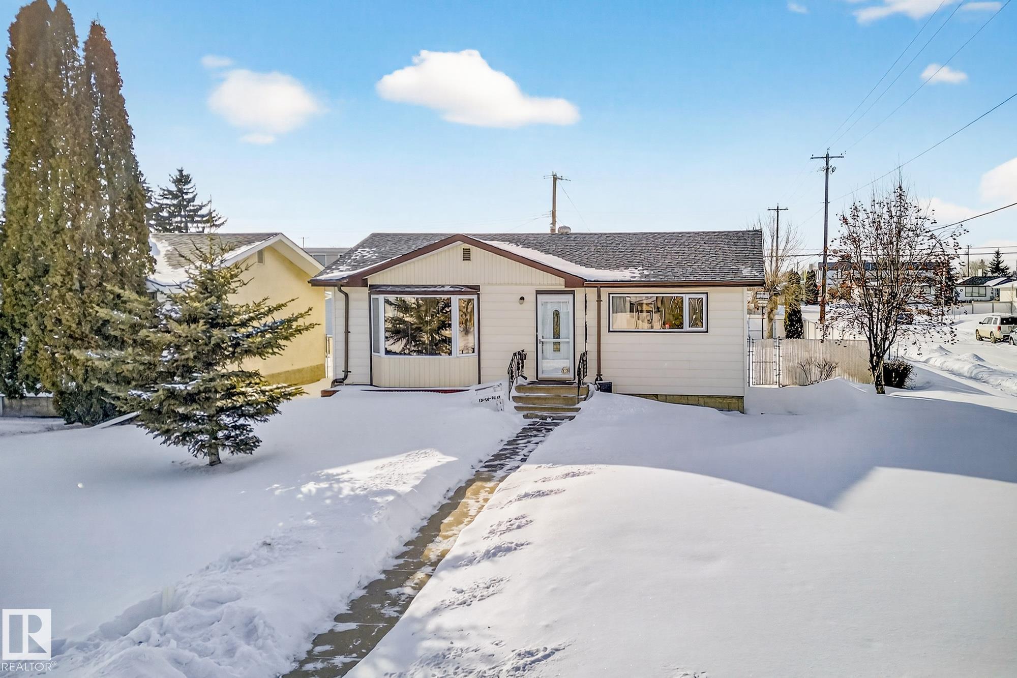 12724 80 Street NW, Balwin, Edmonton