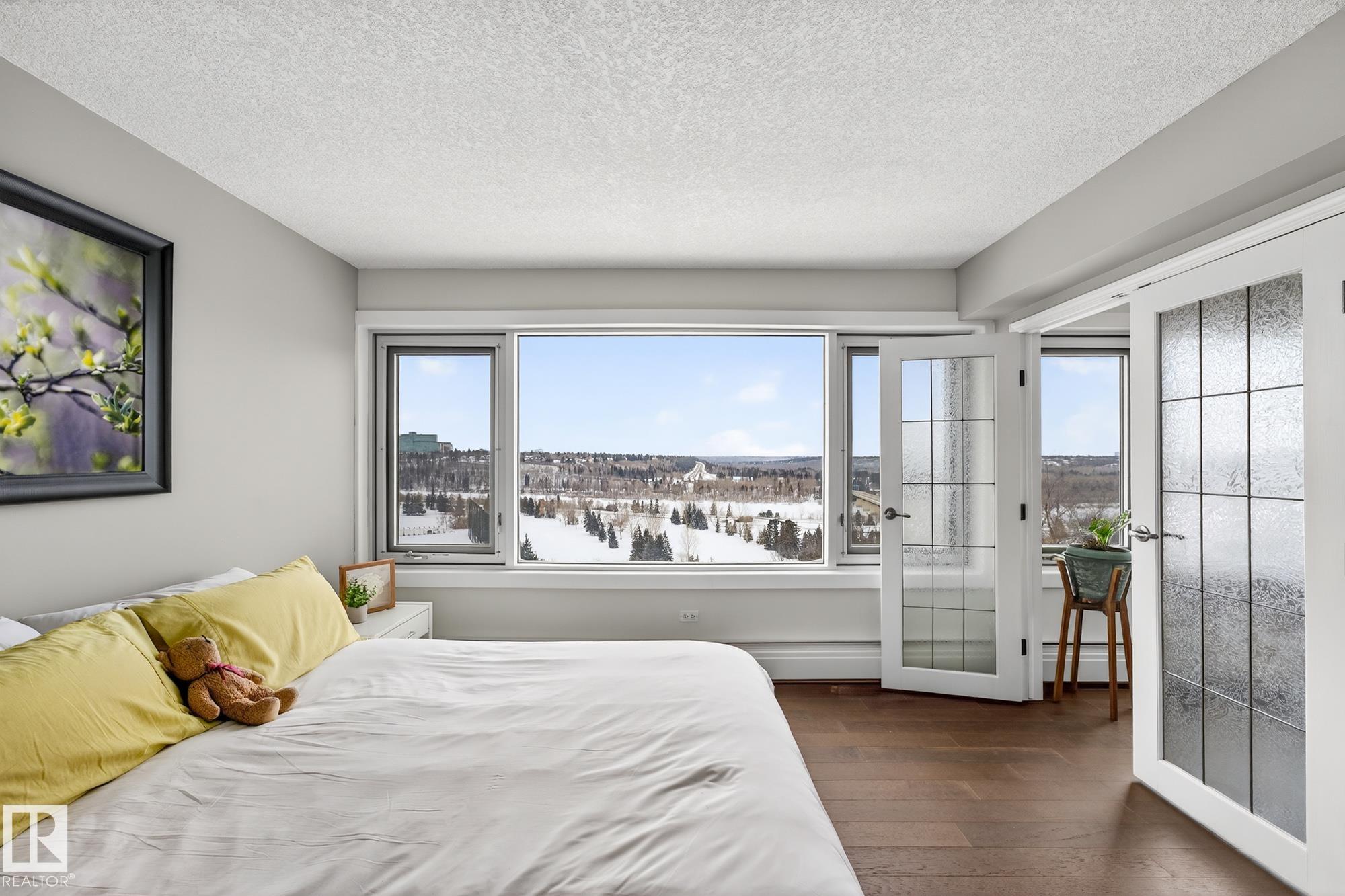 Photo 21 at 404 - 10011 123 Street NW, Wîhkwêntôwin, Edmonton