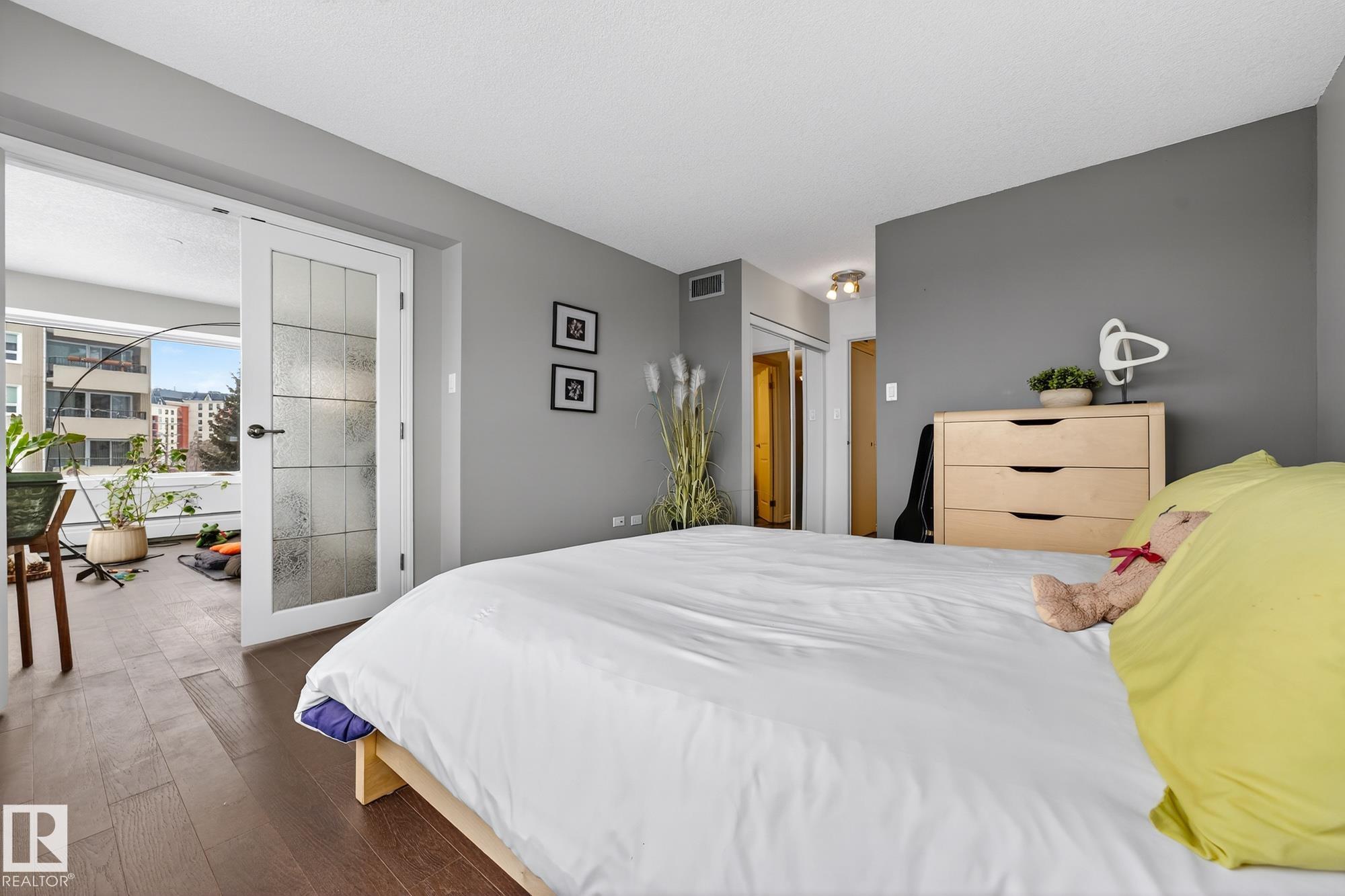 Photo 24 at 404 - 10011 123 Street NW, Wîhkwêntôwin, Edmonton