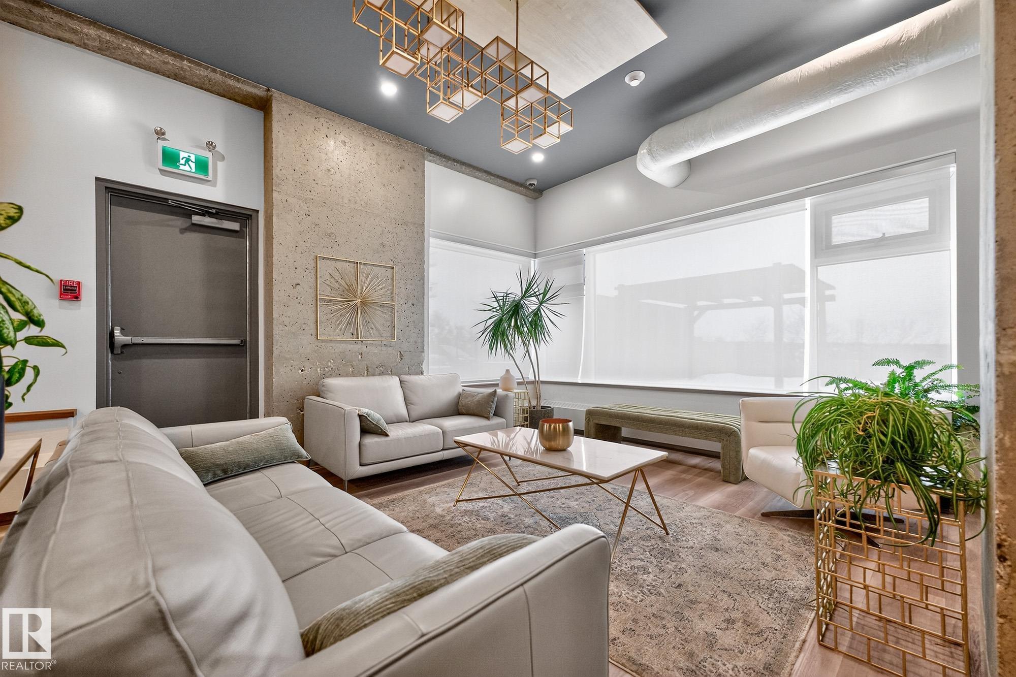 Photo 35 at 404 - 10011 123 Street NW, Wîhkwêntôwin, Edmonton