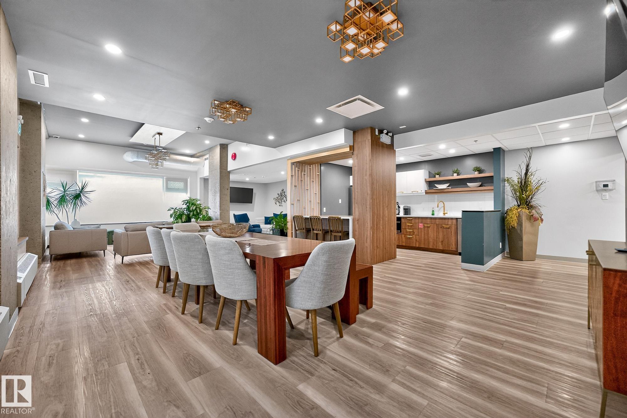 Photo 36 at 404 - 10011 123 Street NW, Wîhkwêntôwin, Edmonton