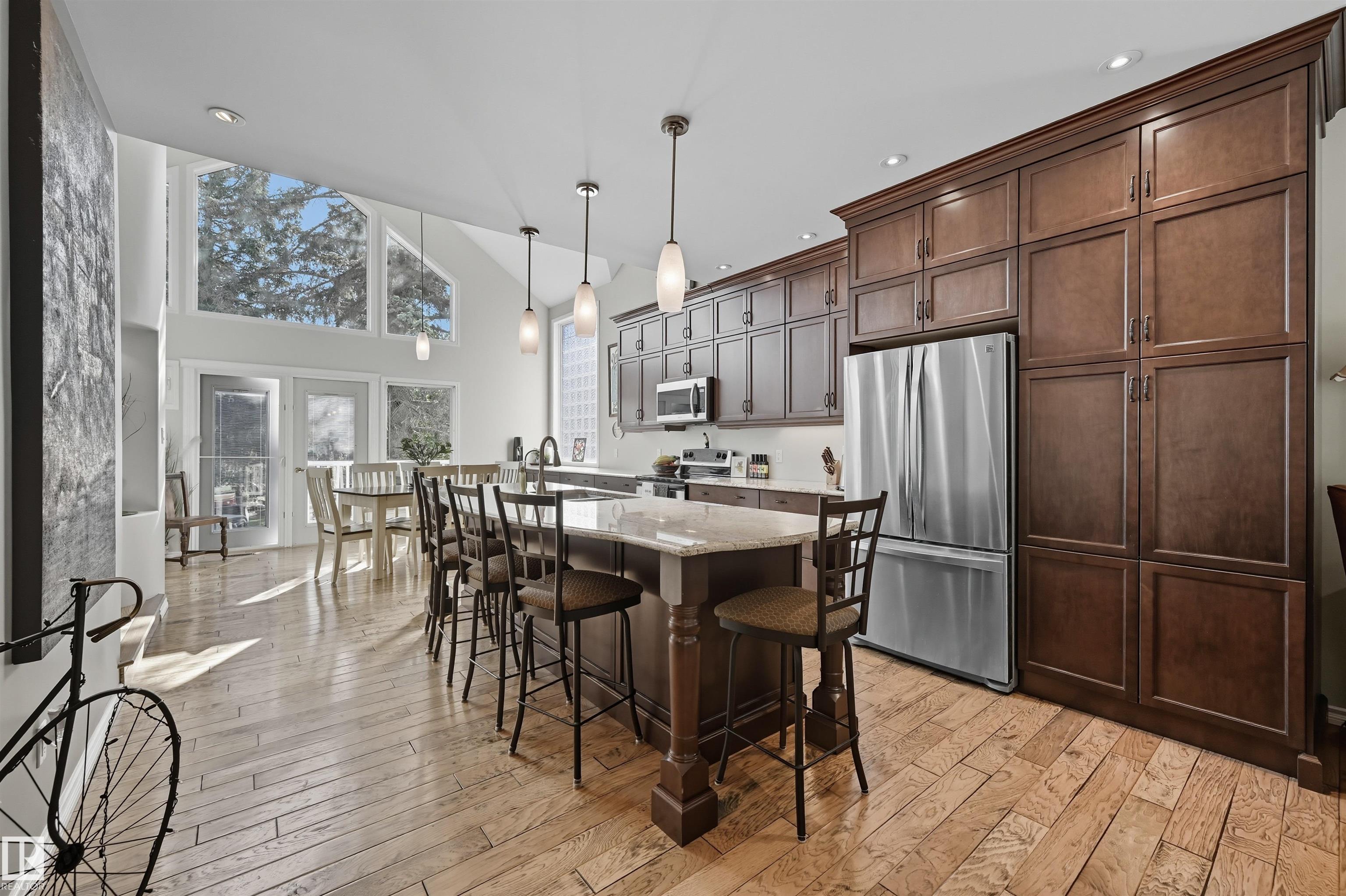 Photo 11 at 10915 62 Avenue NW, Parkallen, Edmonton