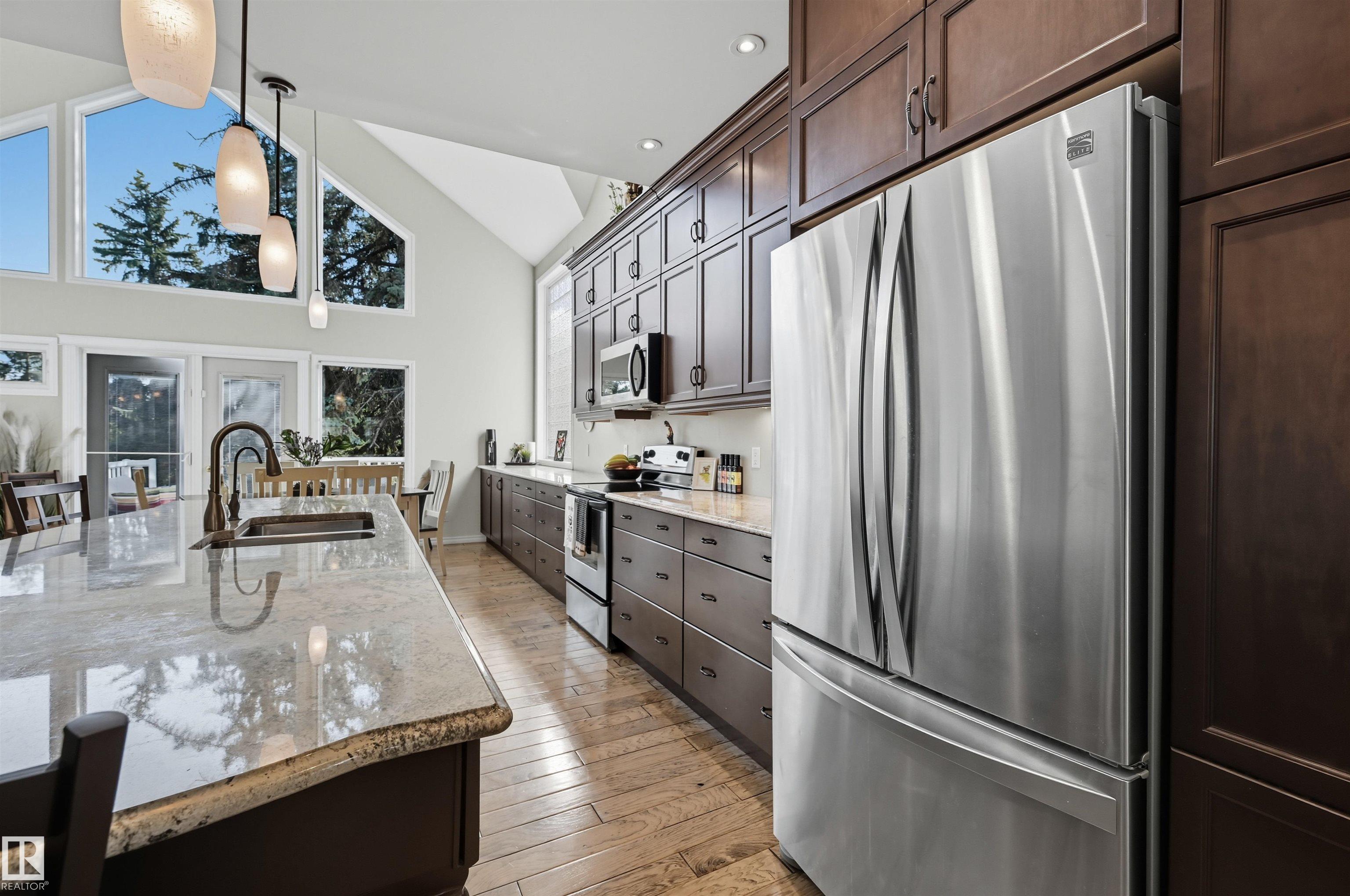 Photo 13 at 10915 62 Avenue NW, Parkallen, Edmonton