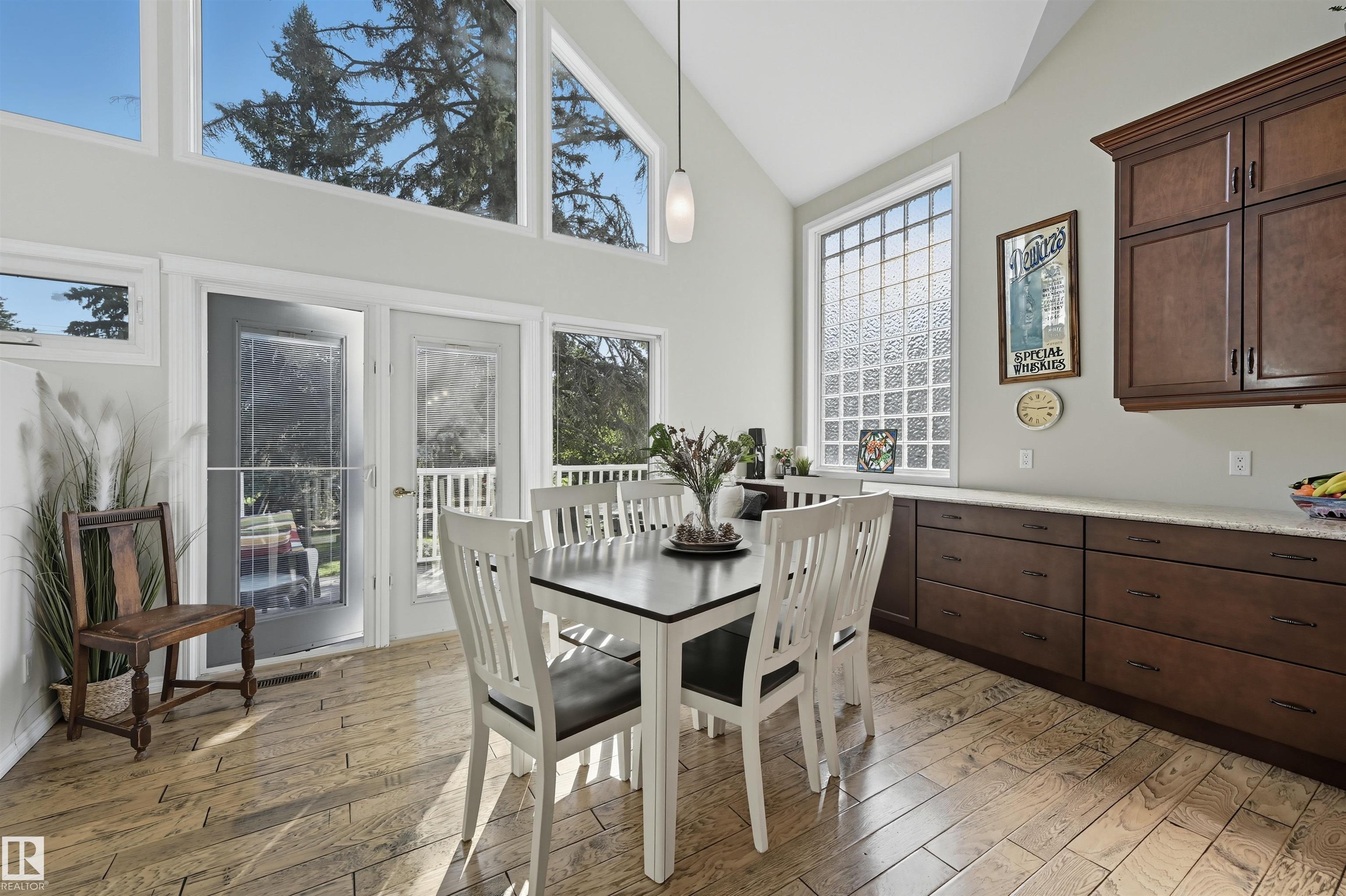 Photo 15 at 10915 62 Avenue NW, Parkallen, Edmonton