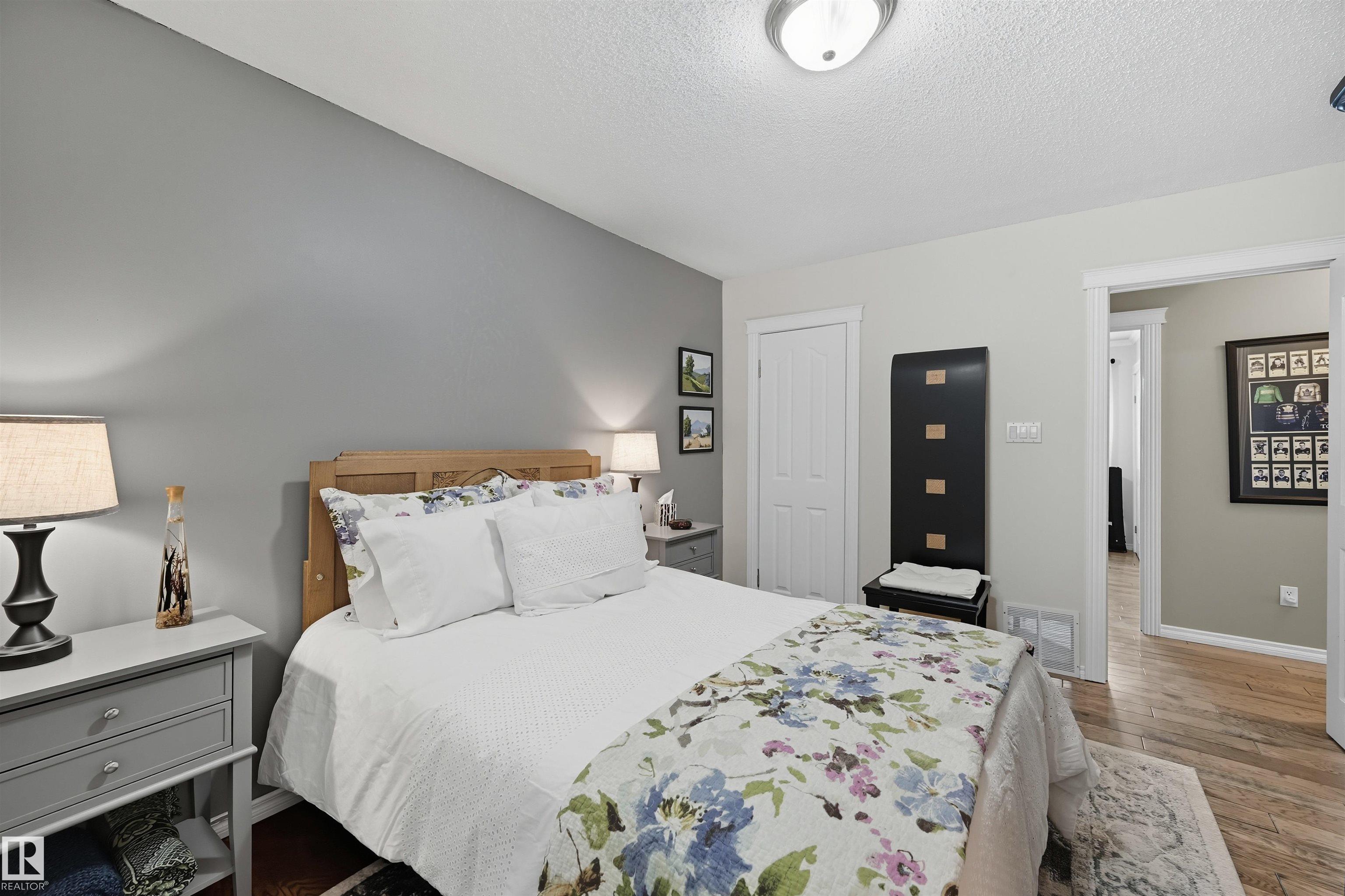 Photo 20 at 10915 62 Avenue NW, Parkallen, Edmonton