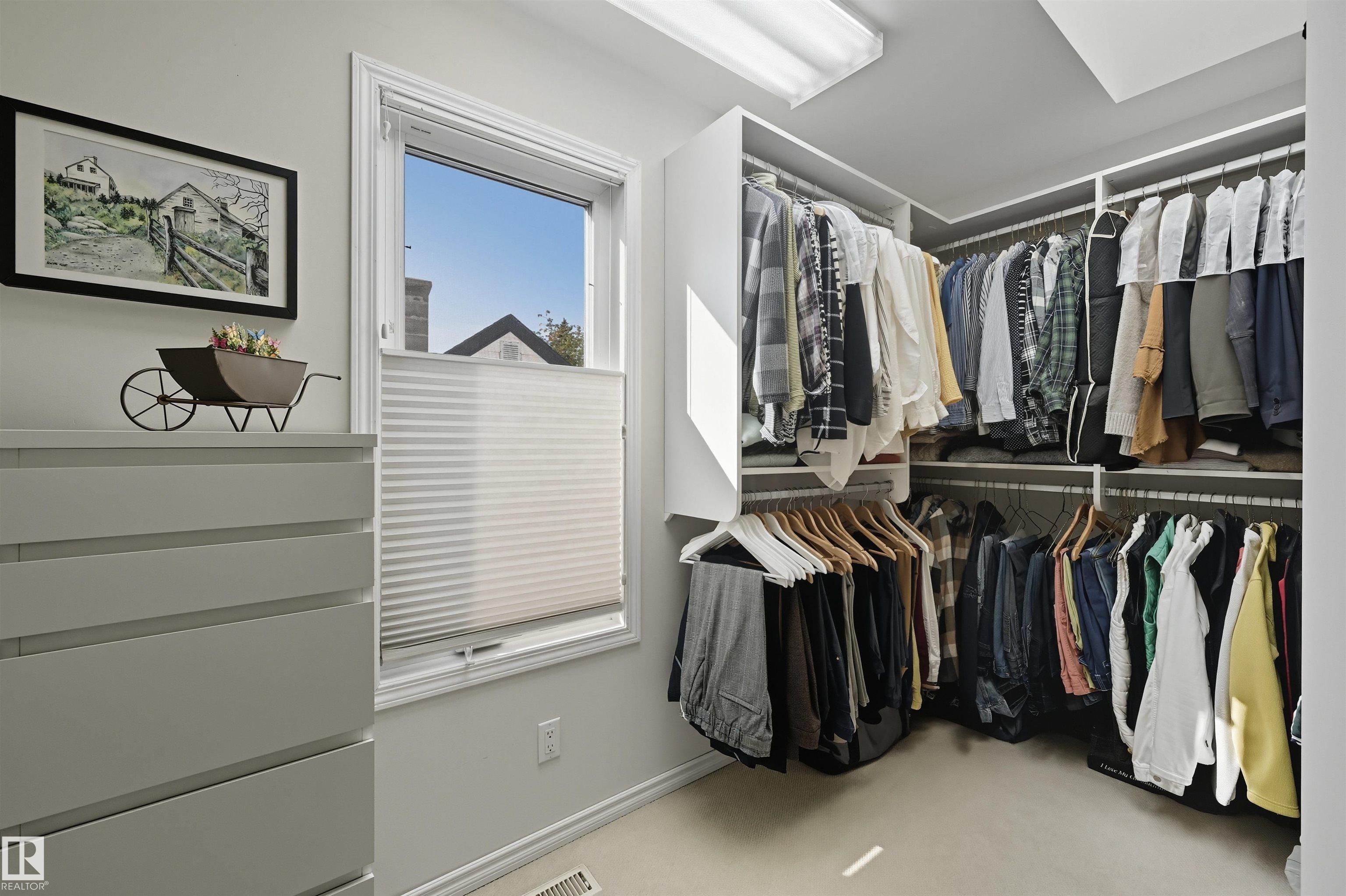 Photo 34 at 10915 62 Avenue NW, Parkallen, Edmonton